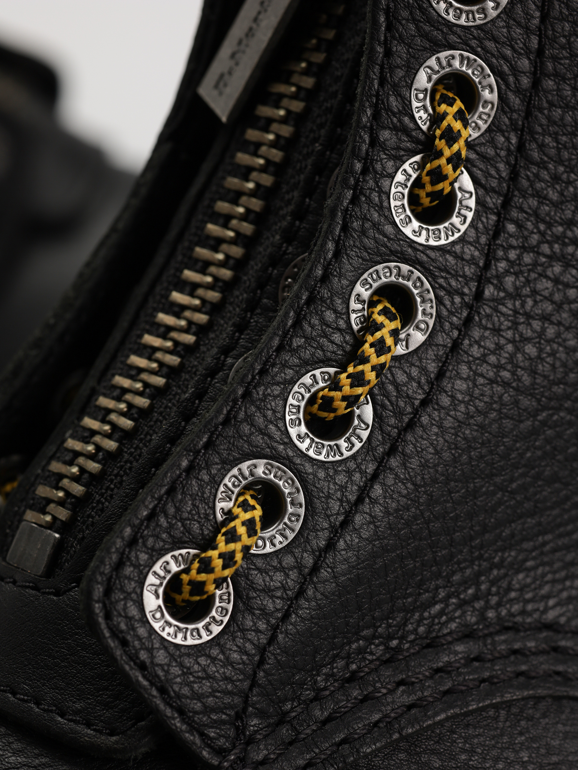 Buty Dr. Martens Sinclair Max Wmn (black pisa)