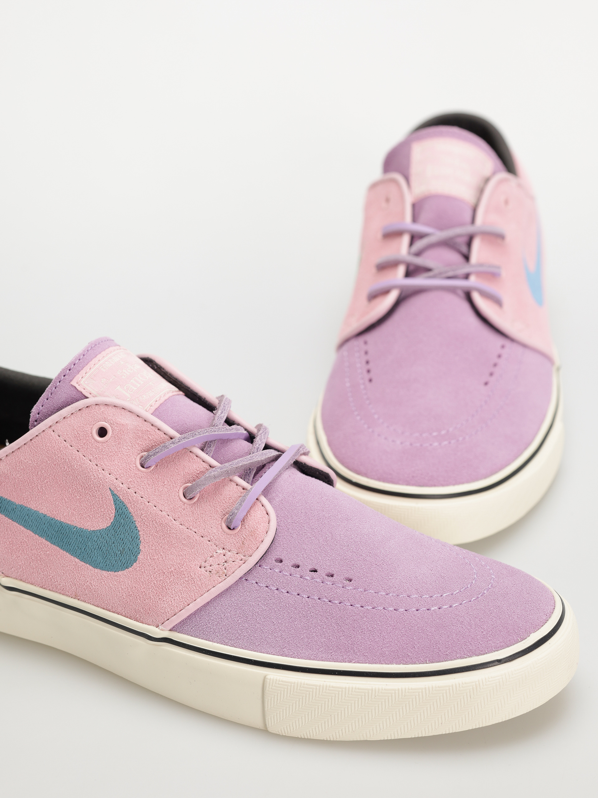 Buty Nike SB Zoom Janoski OG+ (lilac/noise aqua med soft pink)