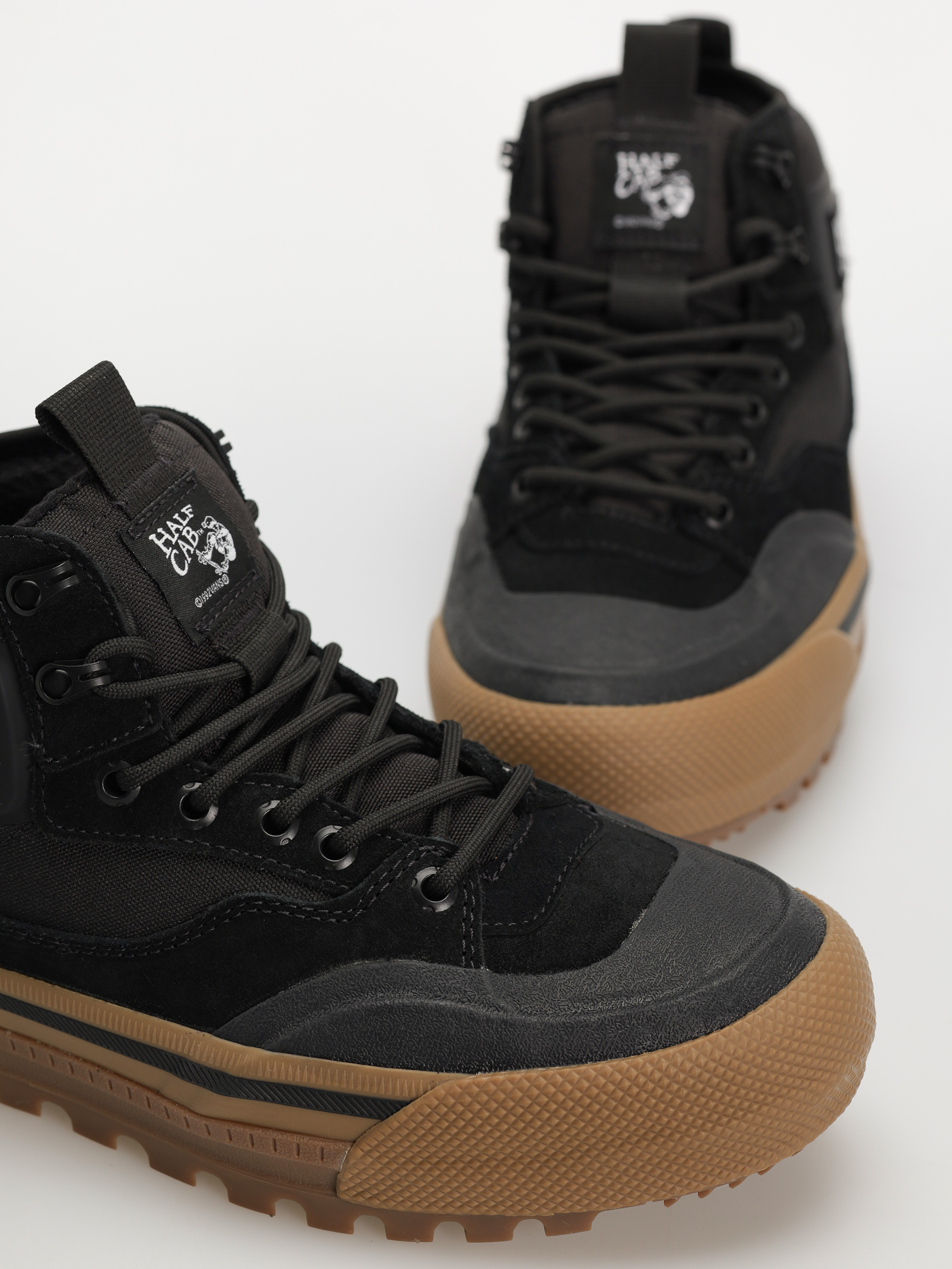 Buty Vans Half Cab Gore Tex MTE (black/gum)