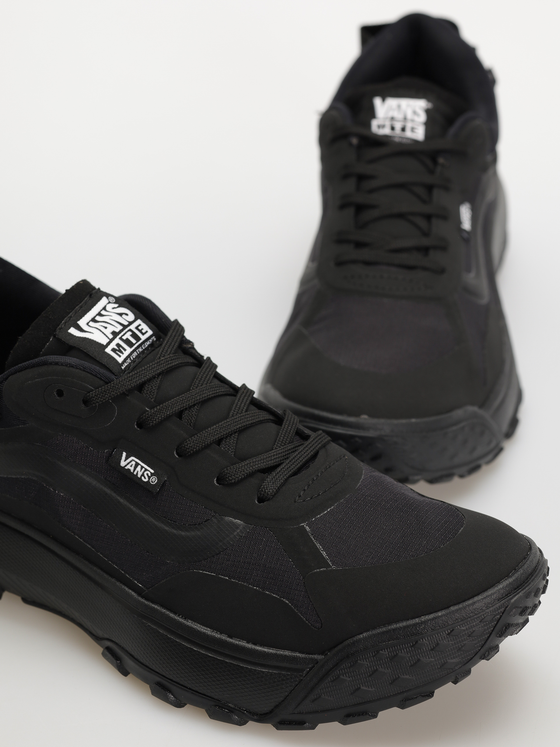 Buty Vans Crosspath MTE (black/black)