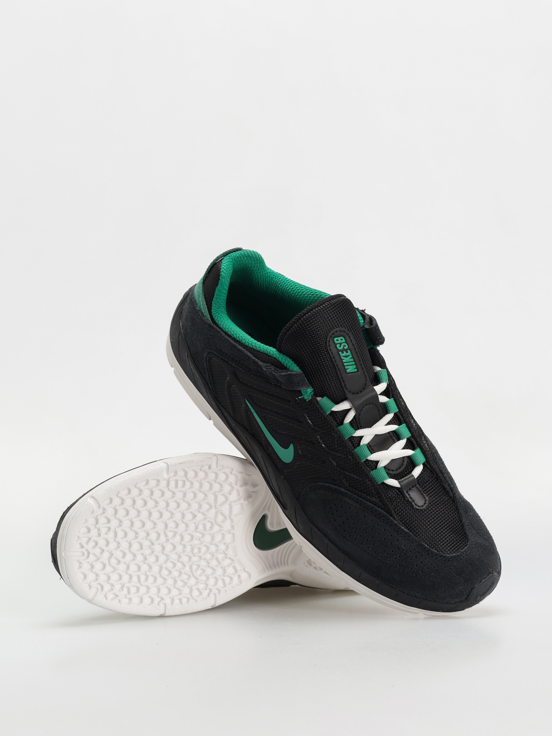 Buty Nike SB Vertebrae (black/malachite black summit white)