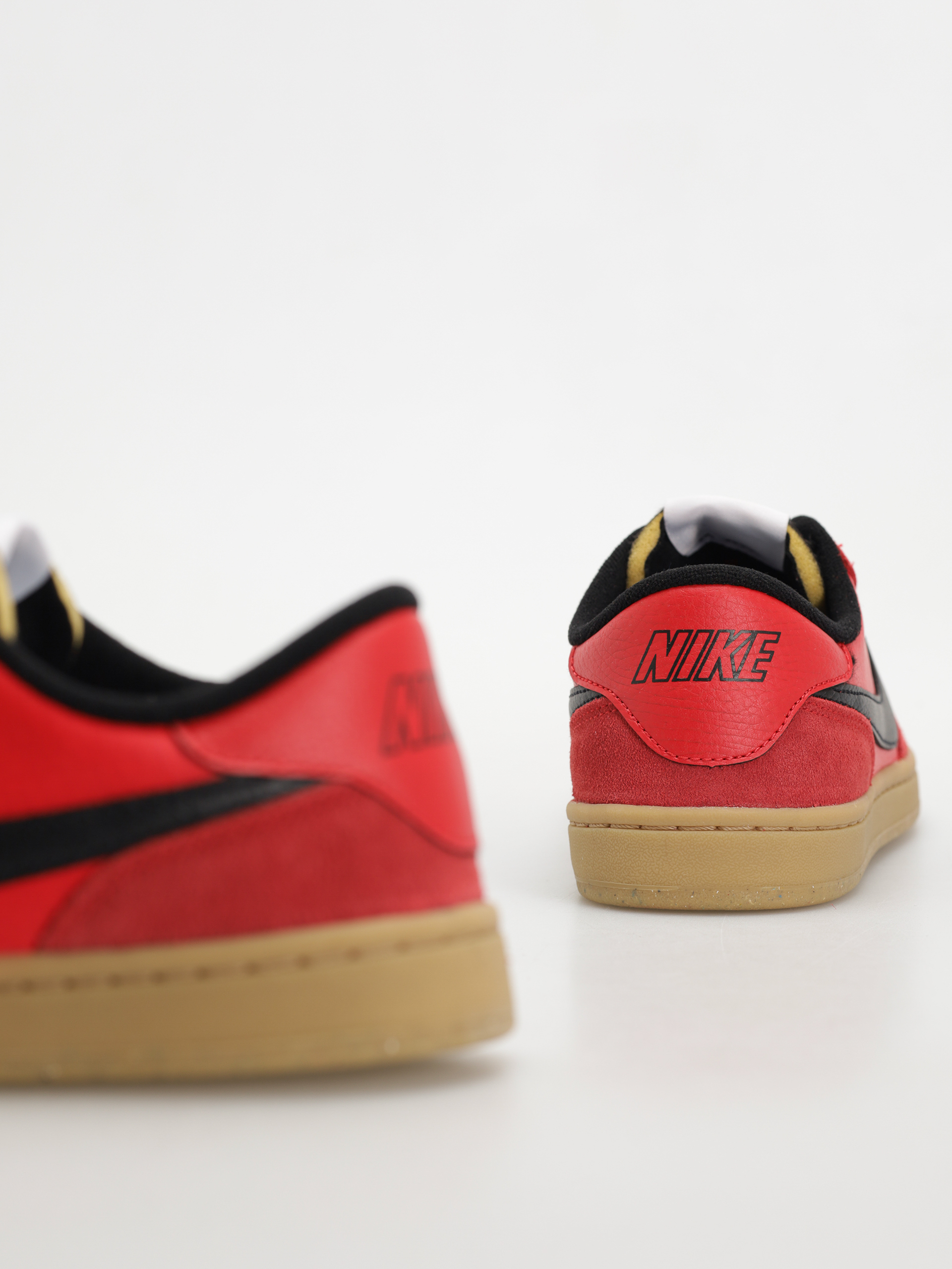 Buty Nike SB Fc Classic (university red/black white)