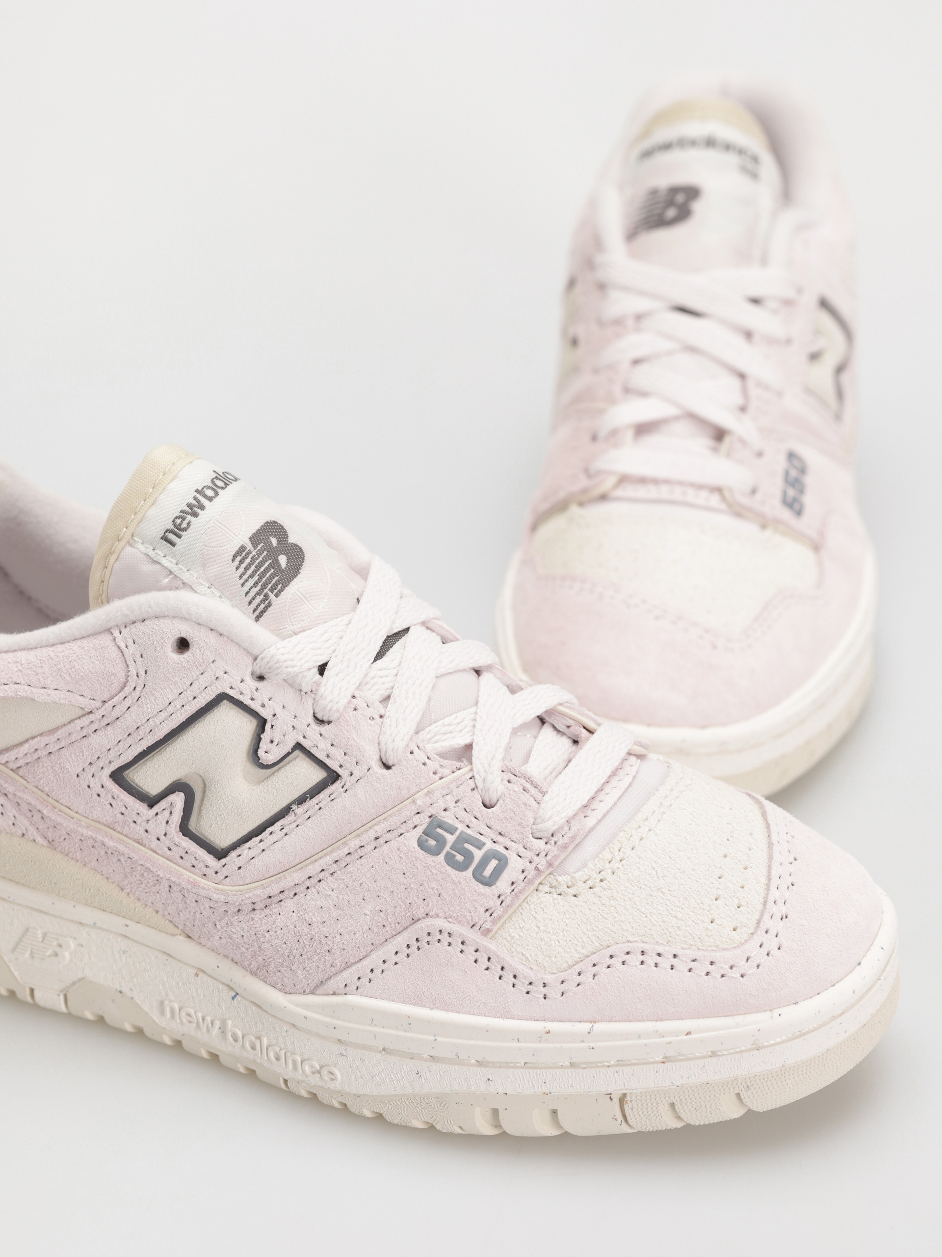 Buty New Balance 550 Wmn (linen)