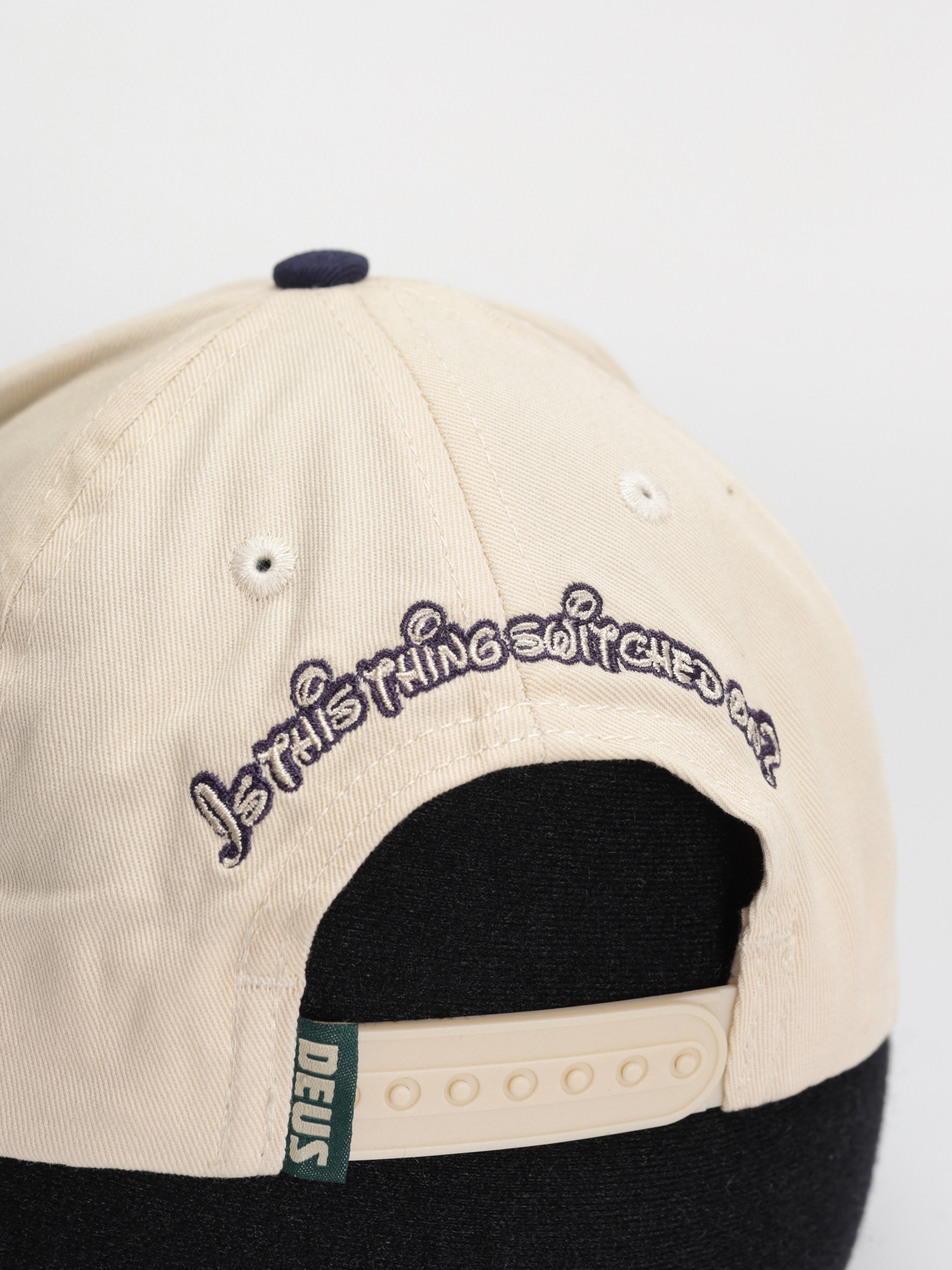 Czapka z daszkiem Deus Ex Machina Nilsson (navy two-tone)