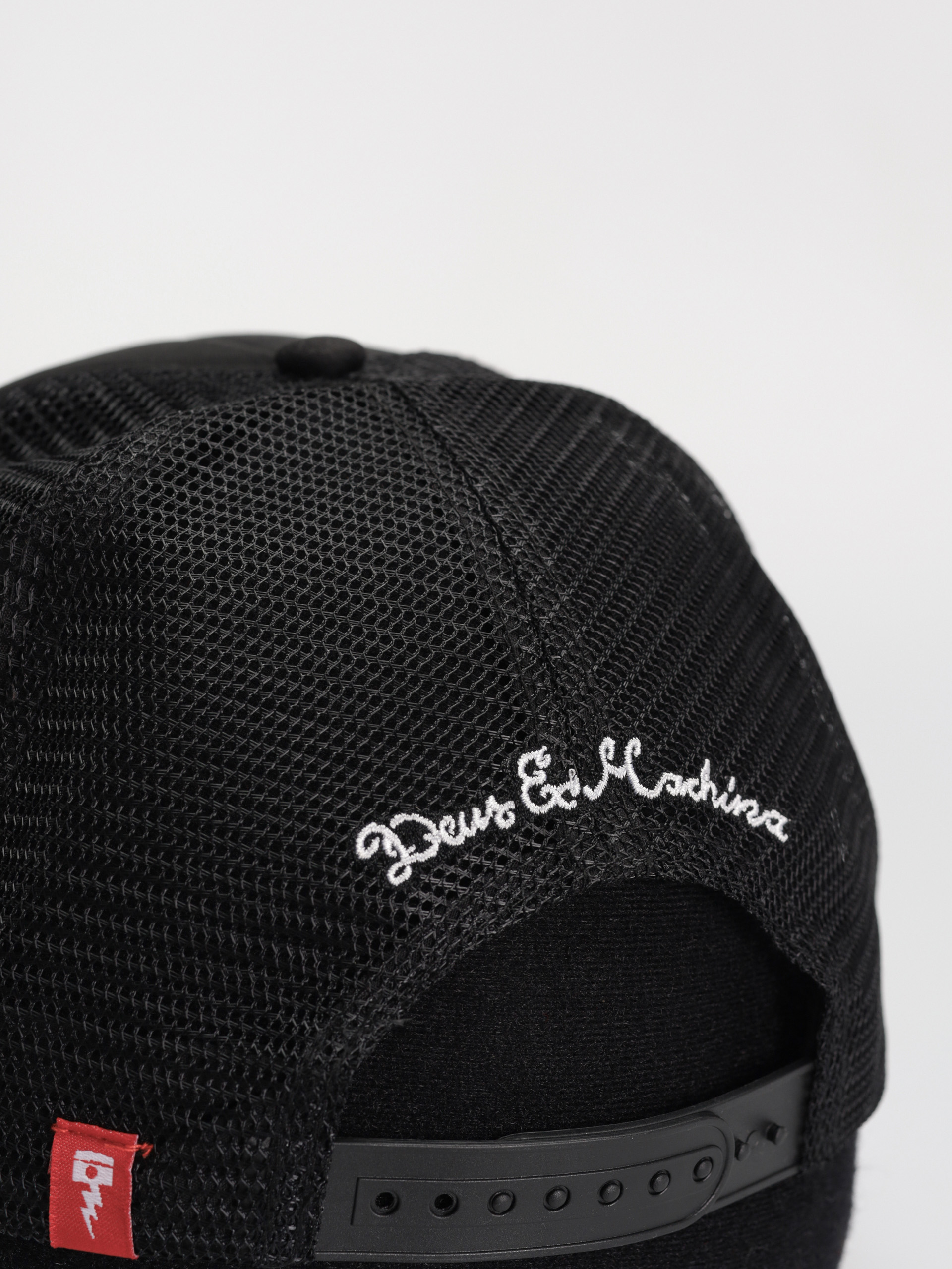 Czapka z daszkiem Deus Ex Machina Venice Address Trucker (black)