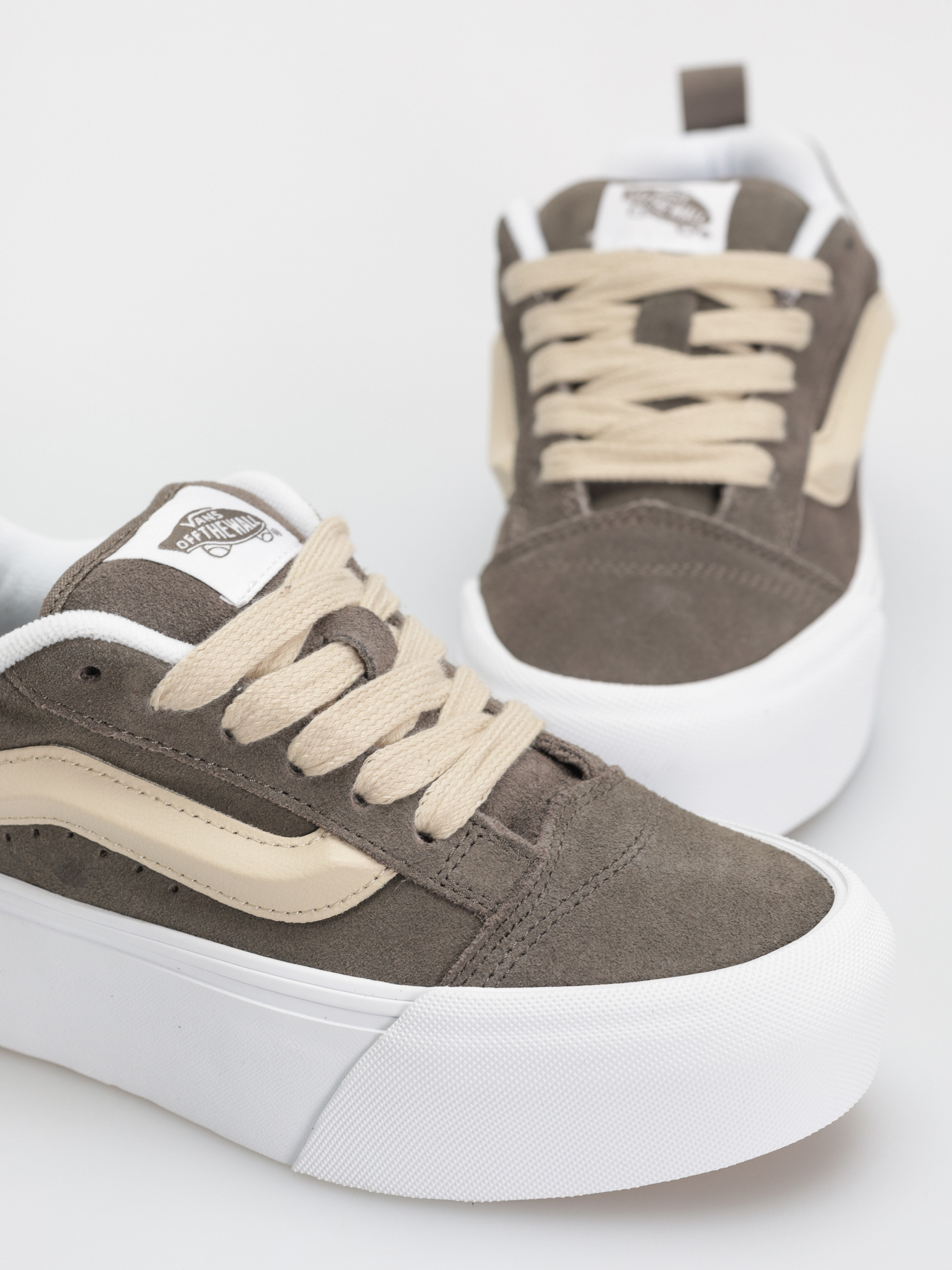 Vnuna Buty Vans Knu Stack - brązowy (suede bungee cord)