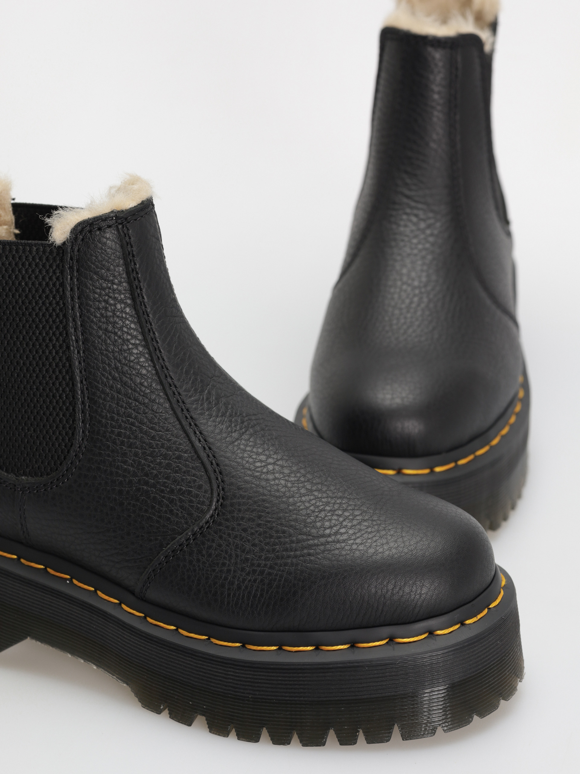 Buty Dr. Martens 2976 Quad Fur Lined Wmn (black pisa)