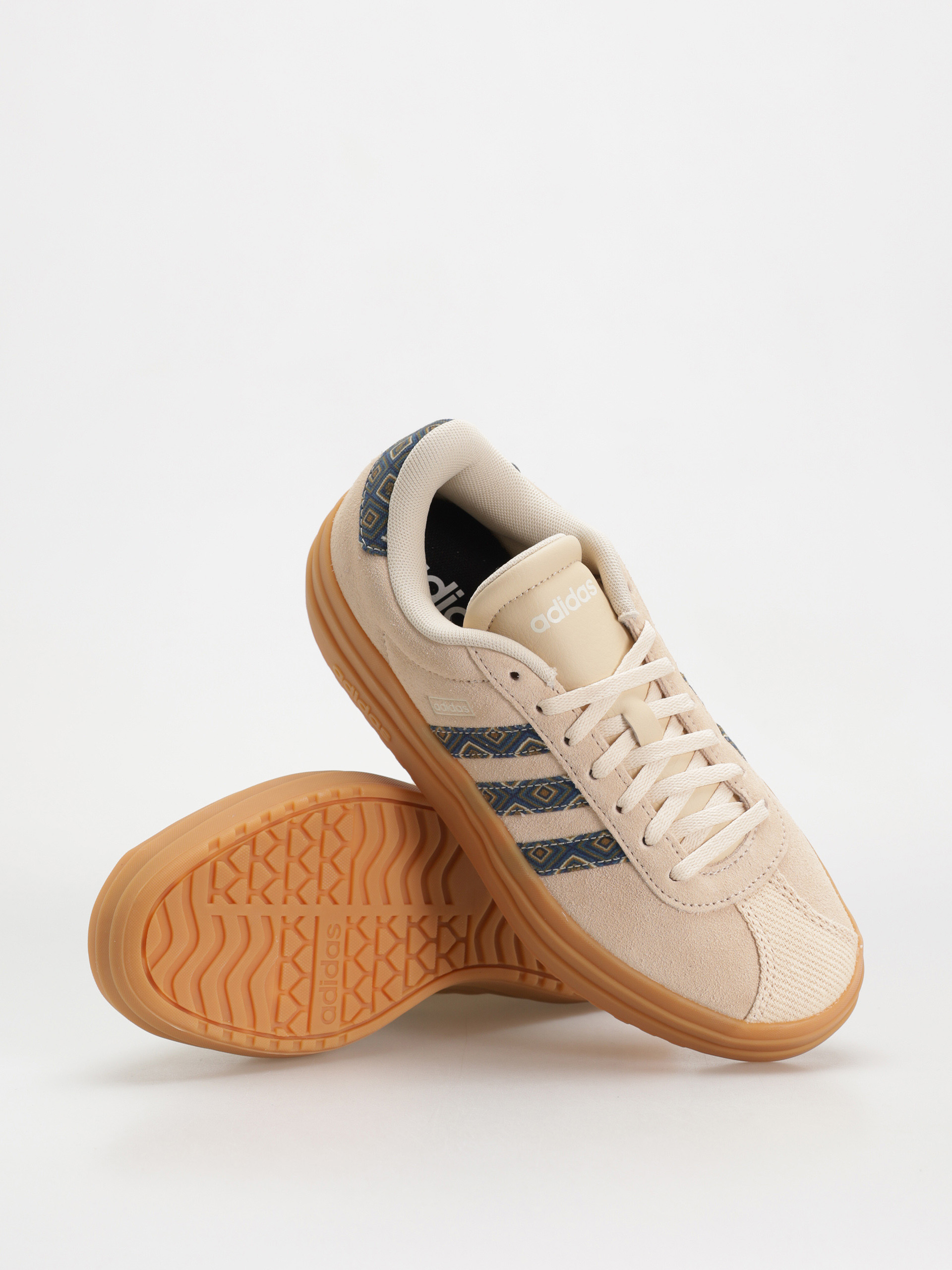 Buty adidas Vl Court Bold Wmn (crysan/crewht/gum3)