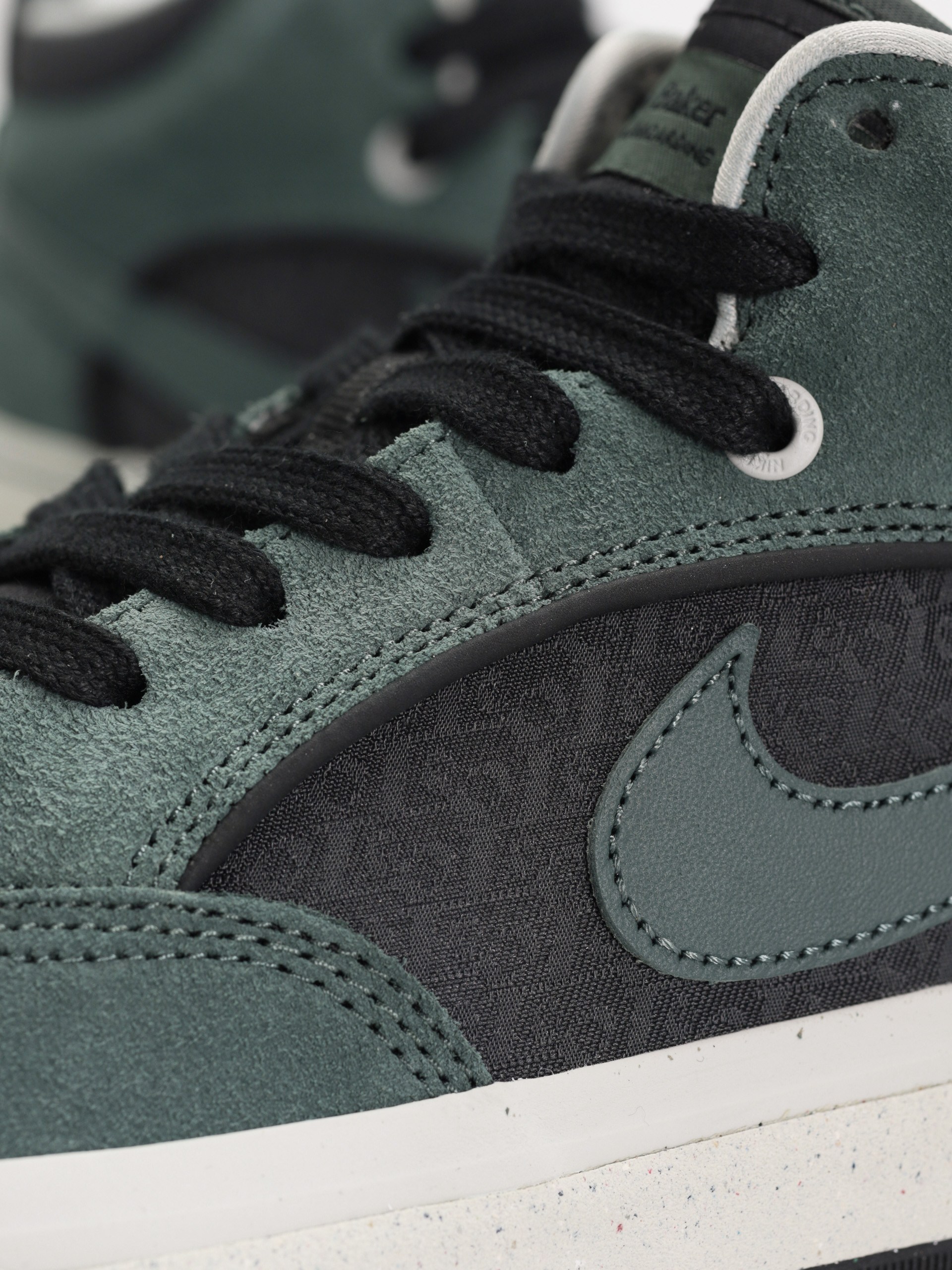 Buty Nike SB React Leo (vintage green/vintage green black)