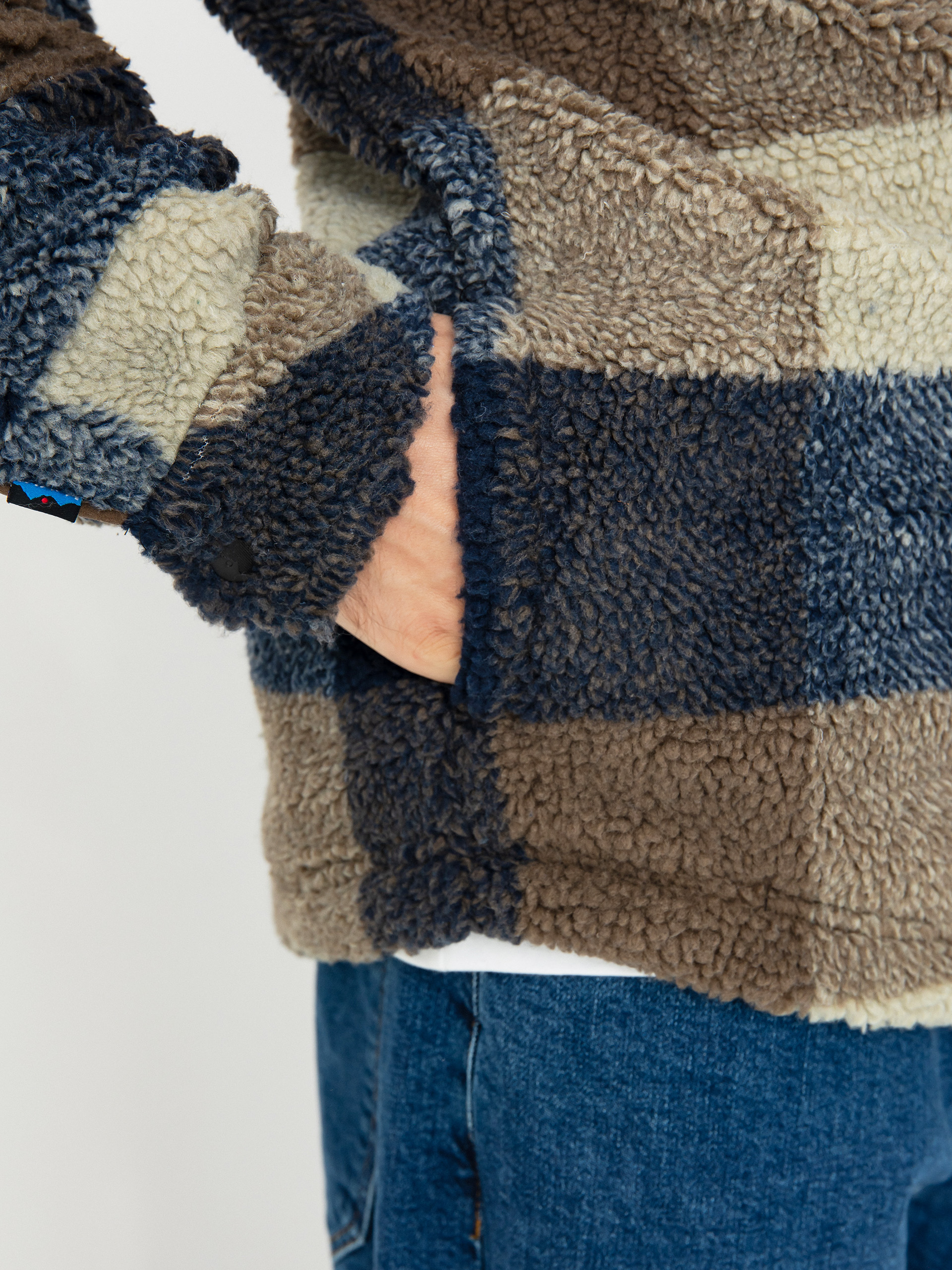 Kurtka Kavu McCord Creek (rocky bay)