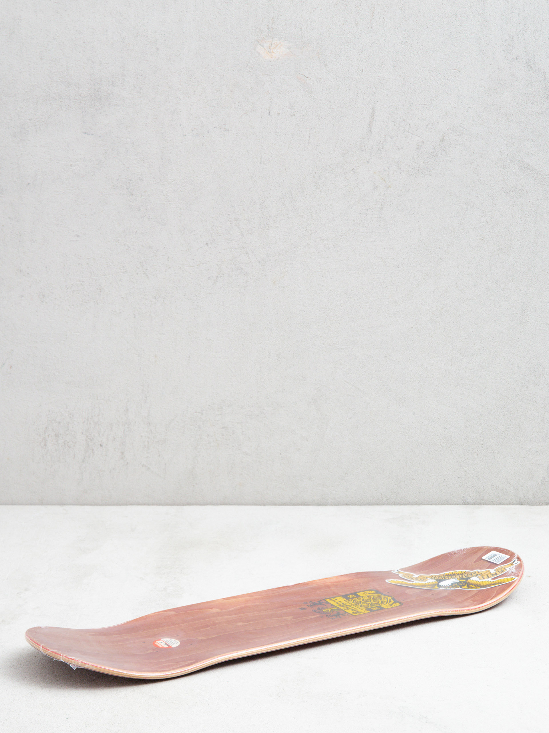 Deck Antihero Daan Coat Of Arms (burgundy)