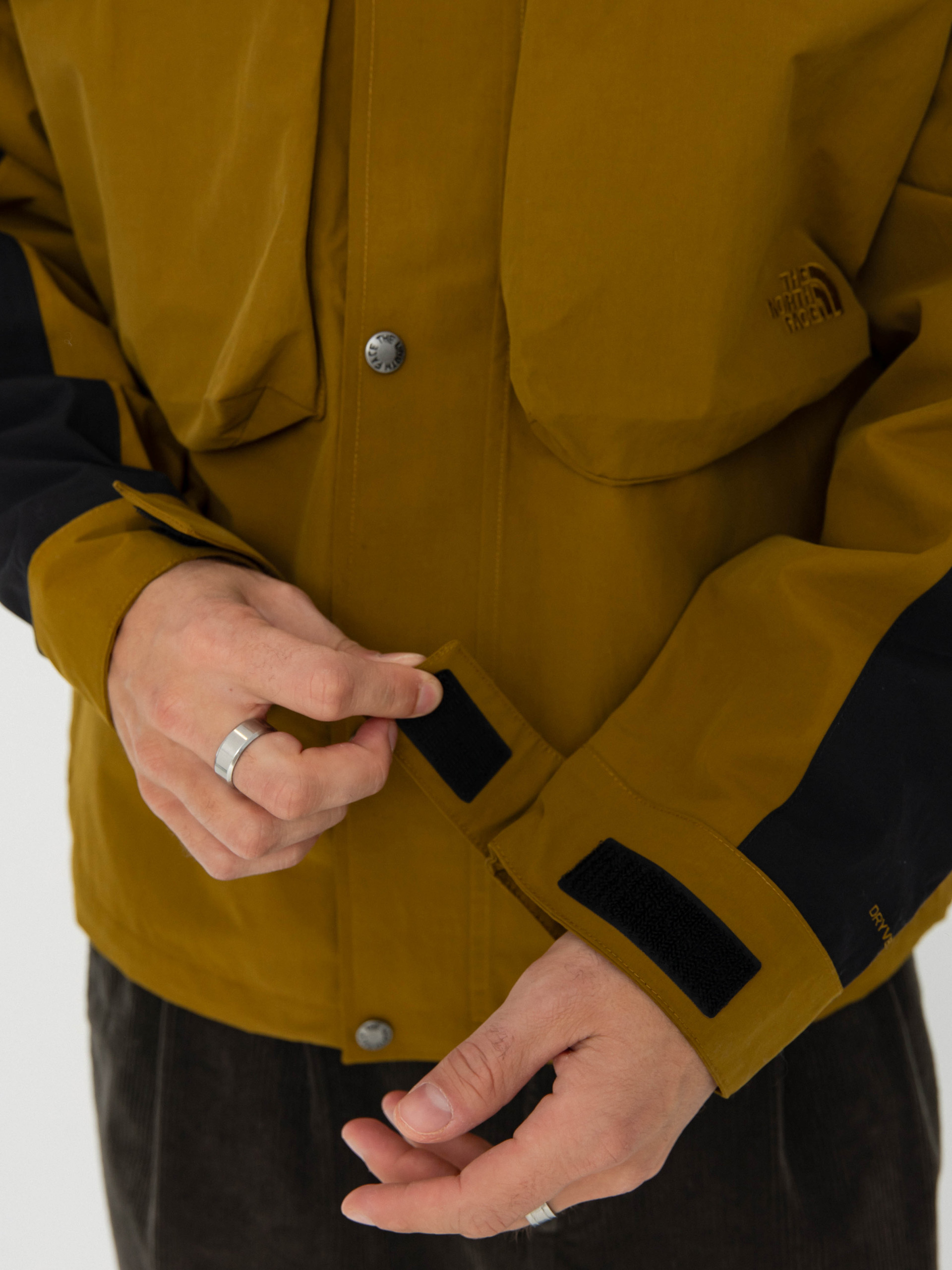 Kurtka The North Face M66 Cargo Rain (moss green/tnf black)