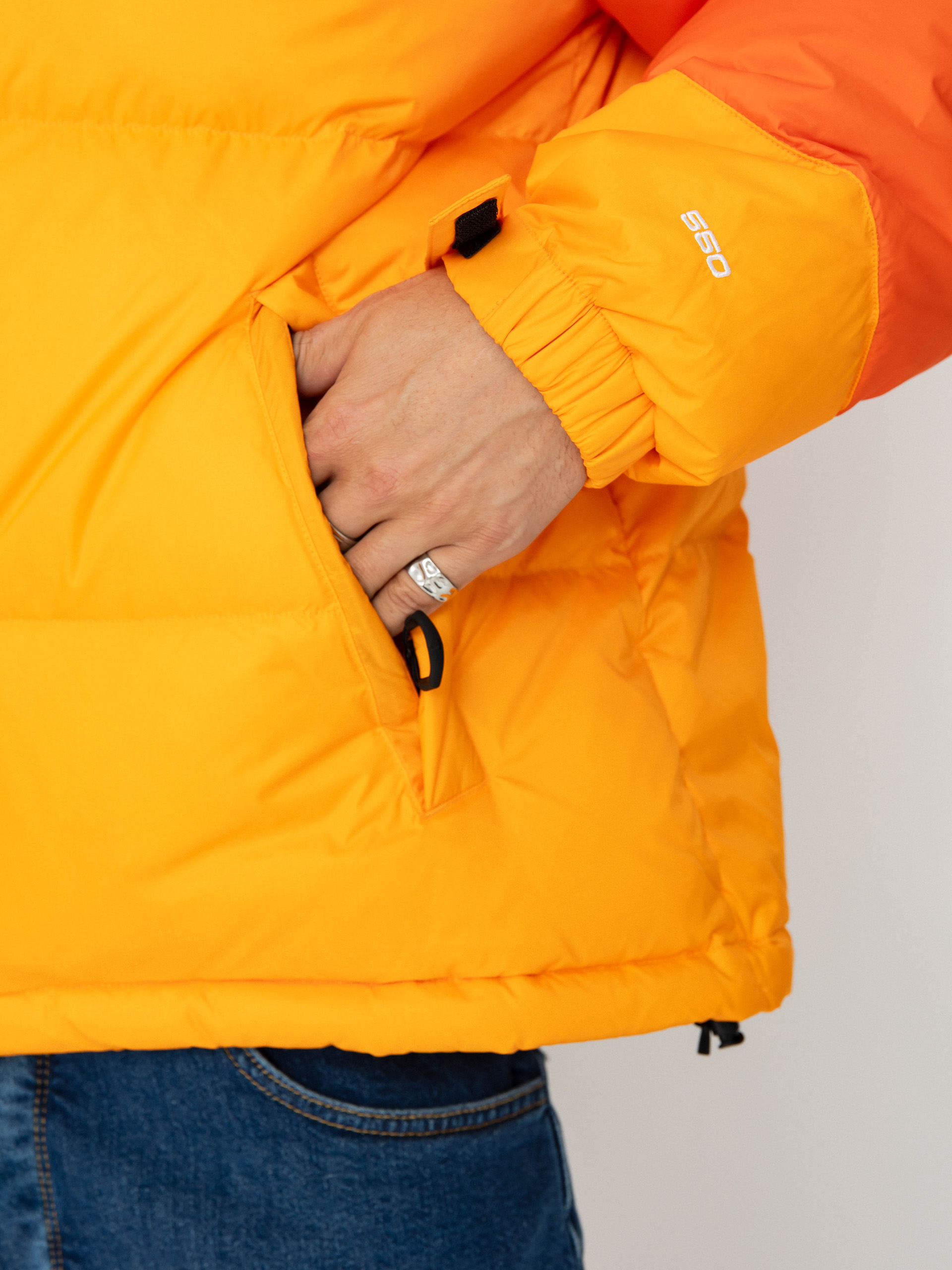 Kurtka The North Face X Yinka Ilori Down Puffer (red orange/apricot glaz)