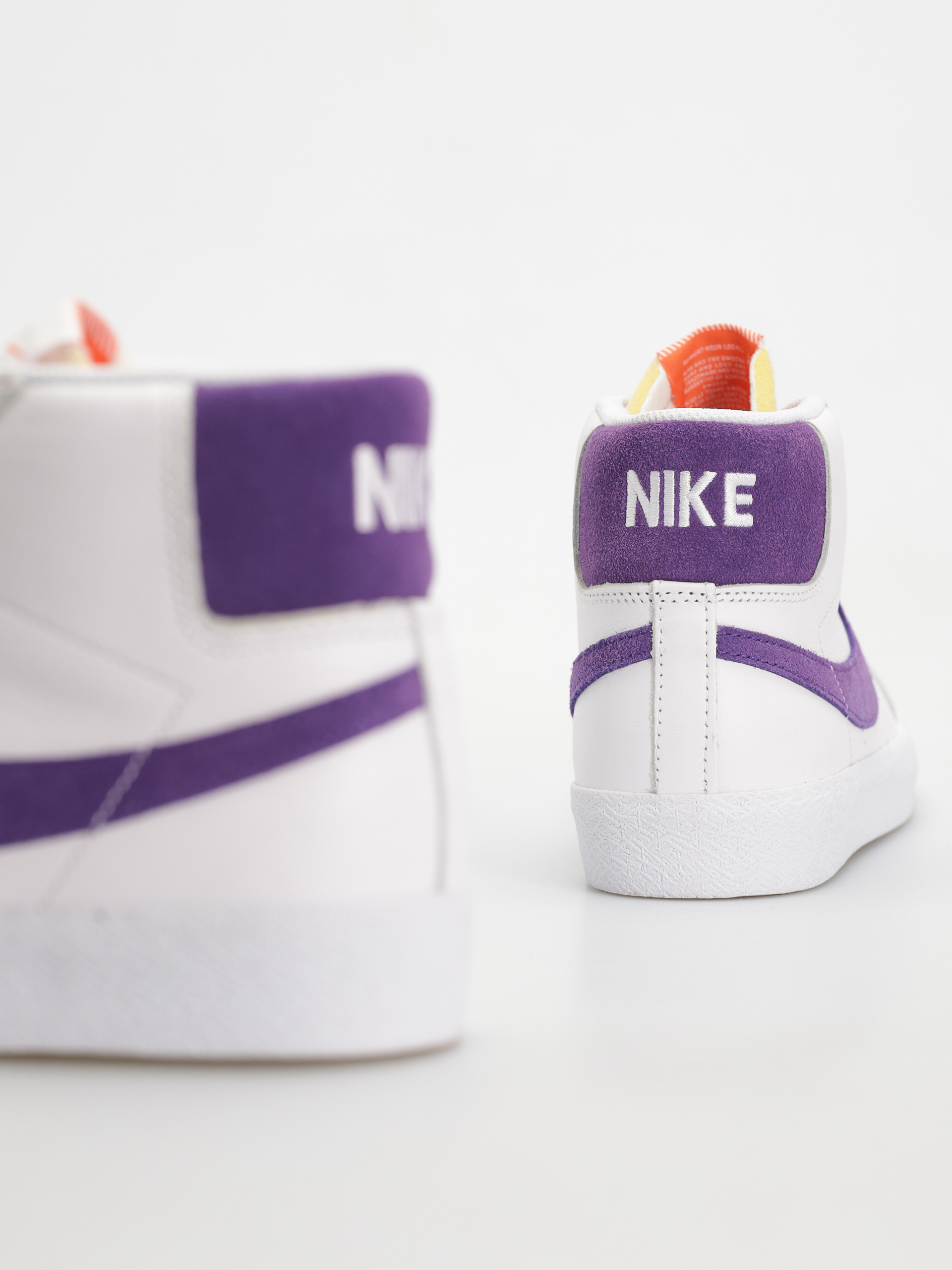 Buty Nike SB Zoom Blazer Mid (white/court purple white gum light brown)