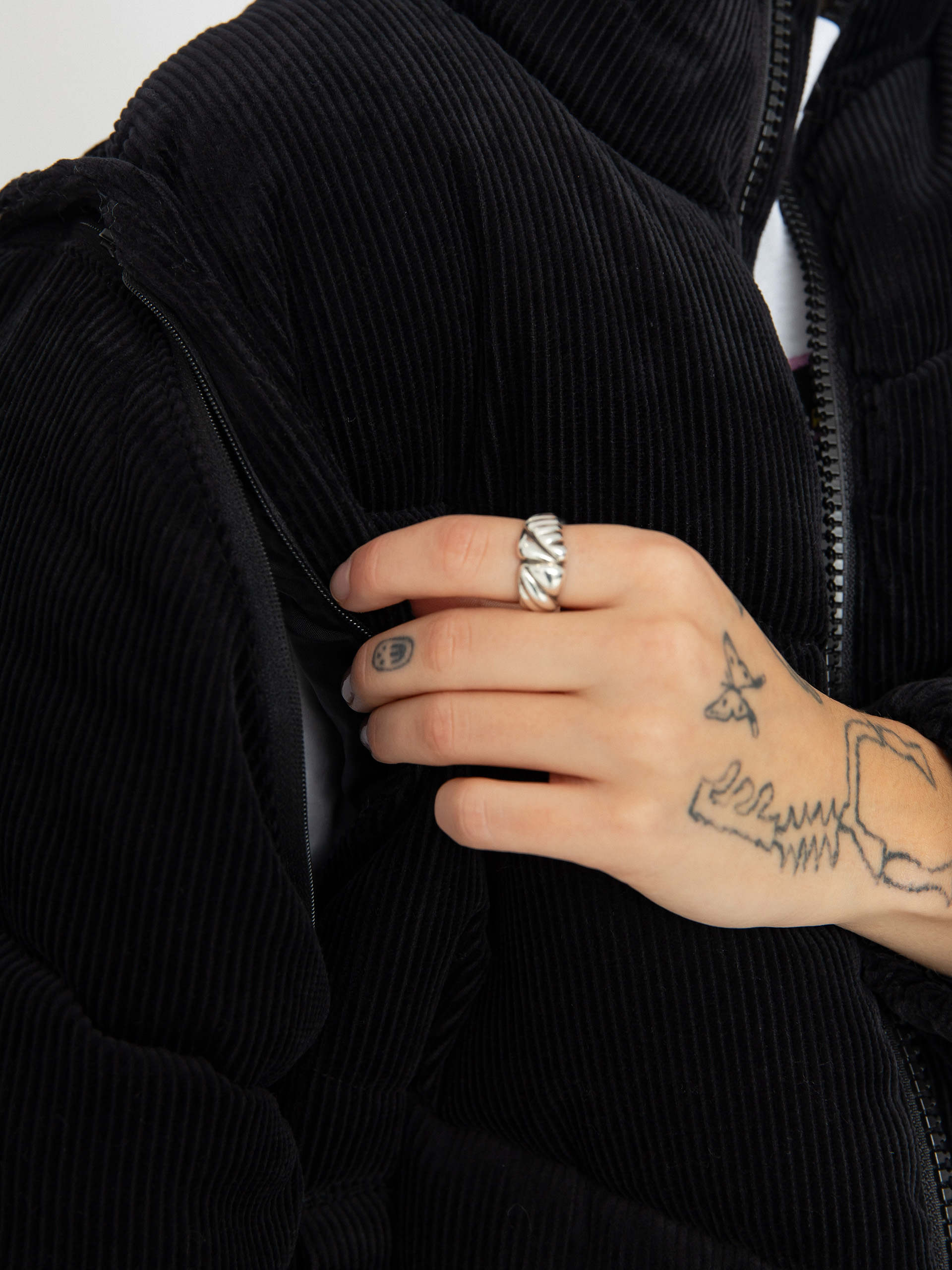 Kurtka Volcom Cord'N Puff Wmn (black)