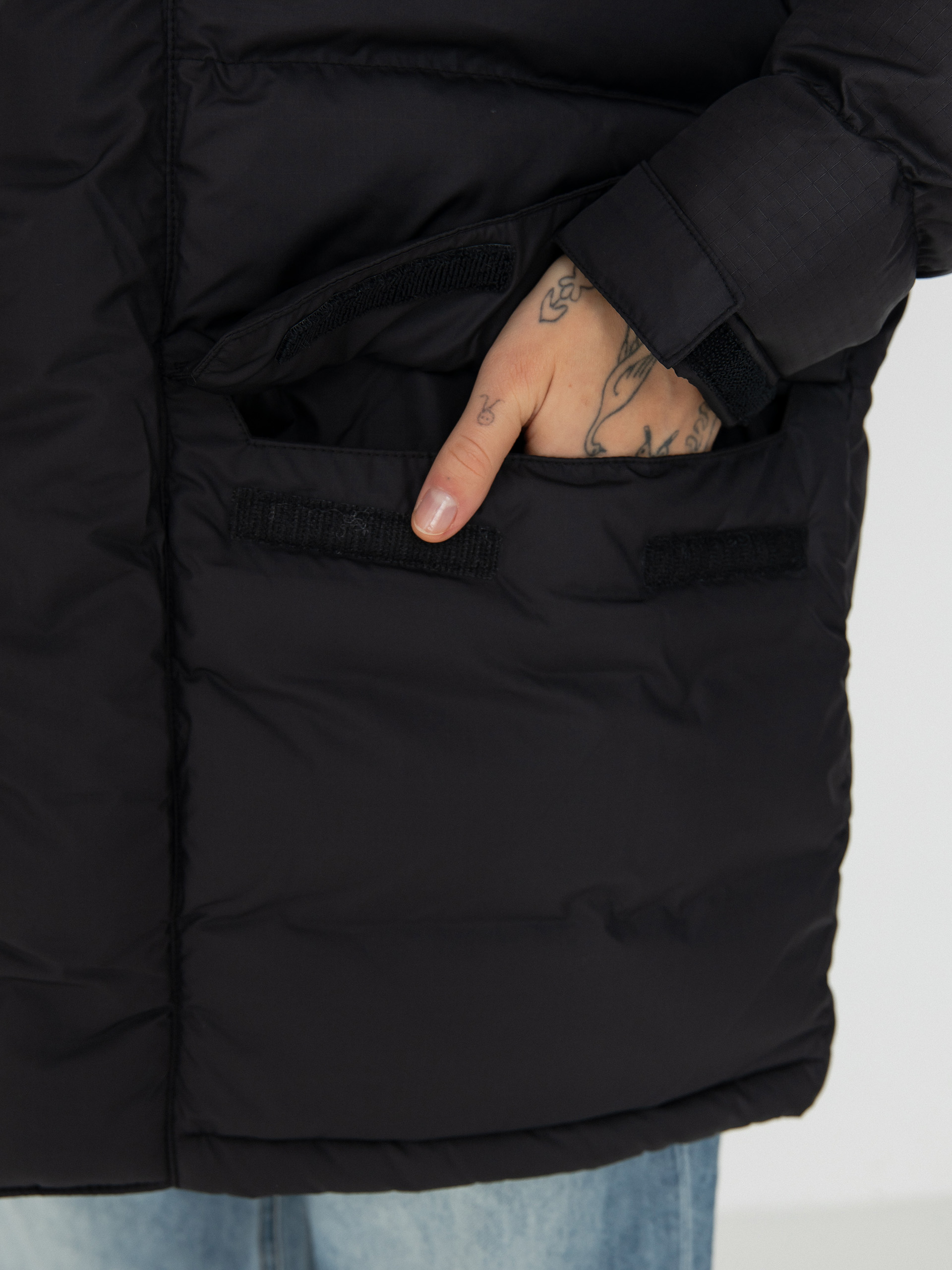 Kurtka The North Face Limbara Insulated Parka Wmn (tnf black)