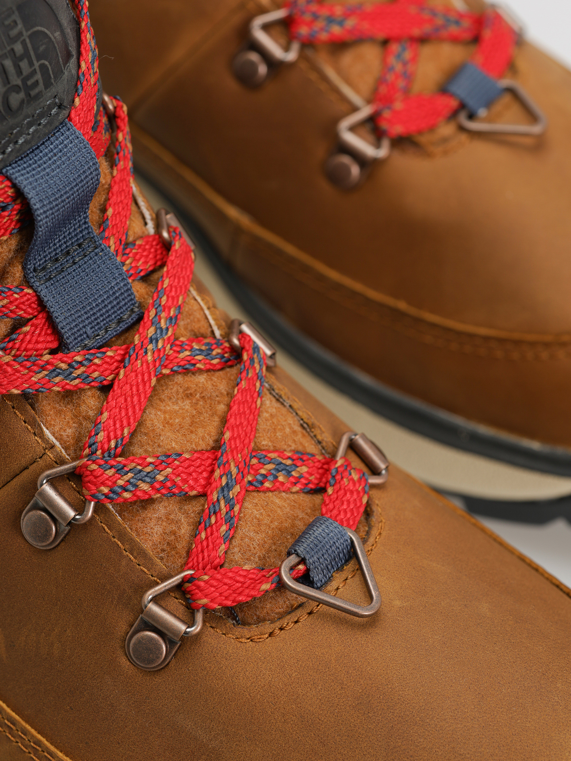 Buty The North Face Bergen Leather Wp (timber tan/tnf red)