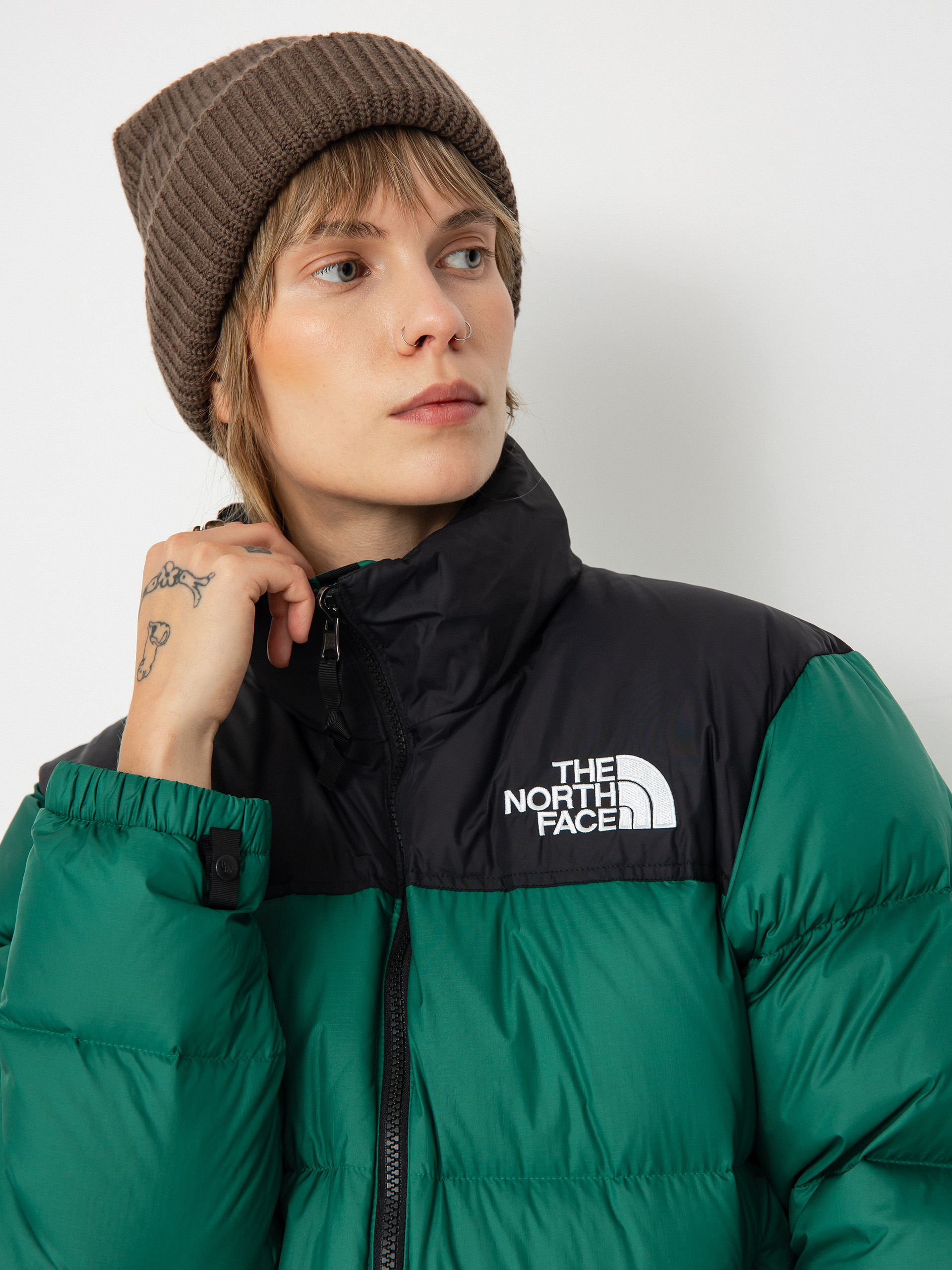 Kurtka The North Face 1996 Retro Nuptse Wmn (evergreen)