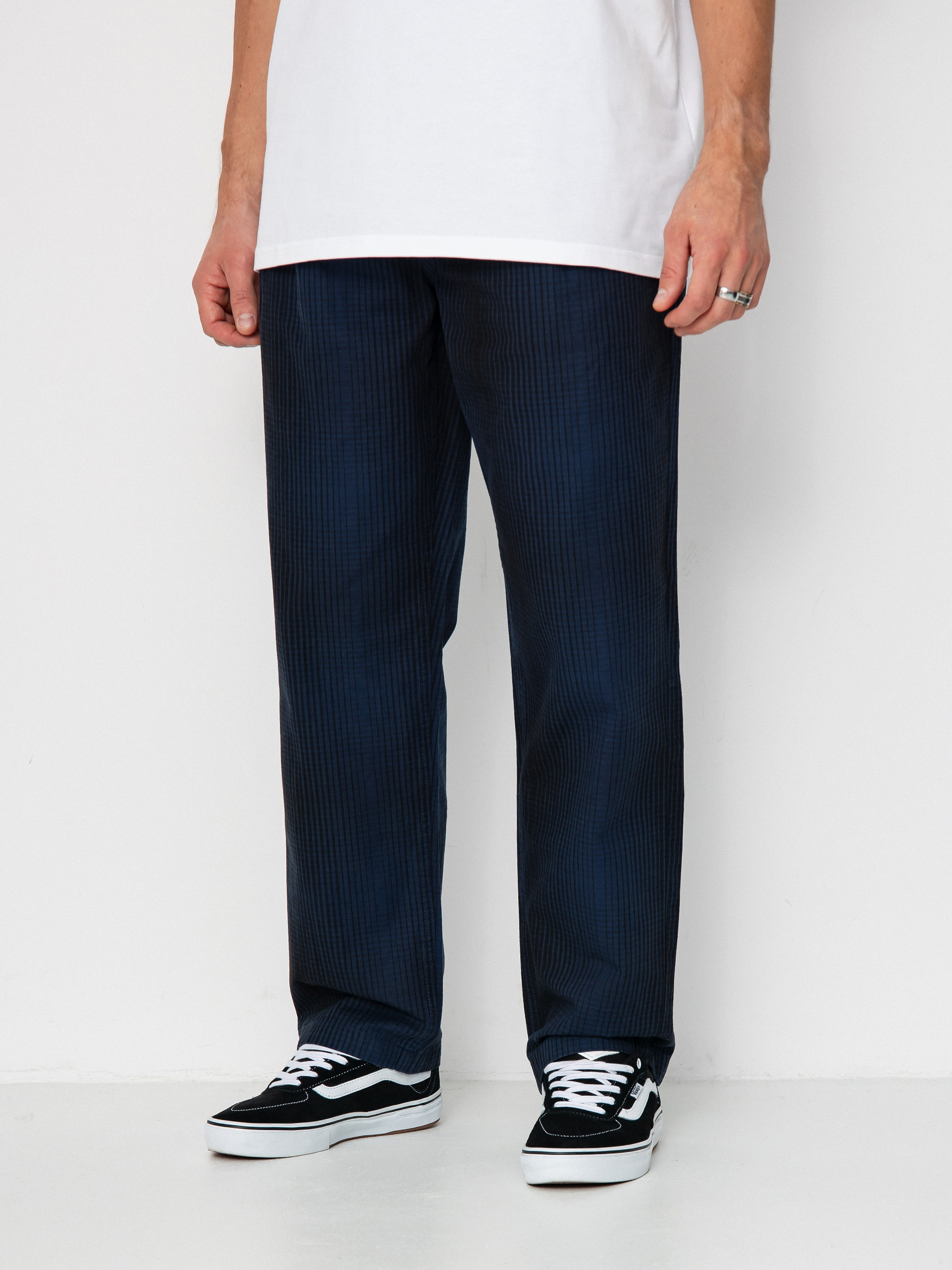 Spodnie Vans Authentic Chino Loose Tapered Plaid (dress blues/black)