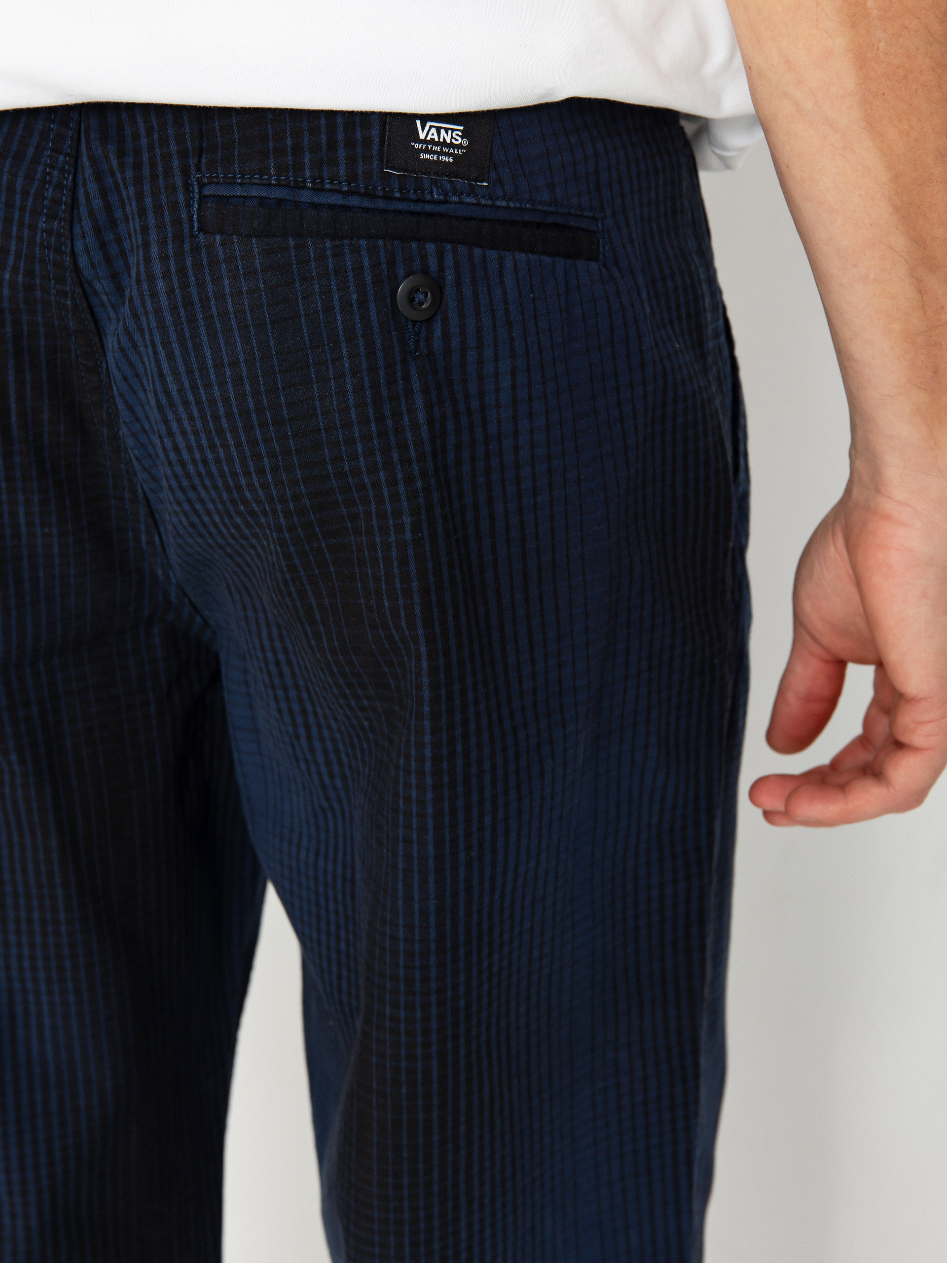 Spodnie Vans Authentic Chino Loose Tapered Plaid (dress blues/black)