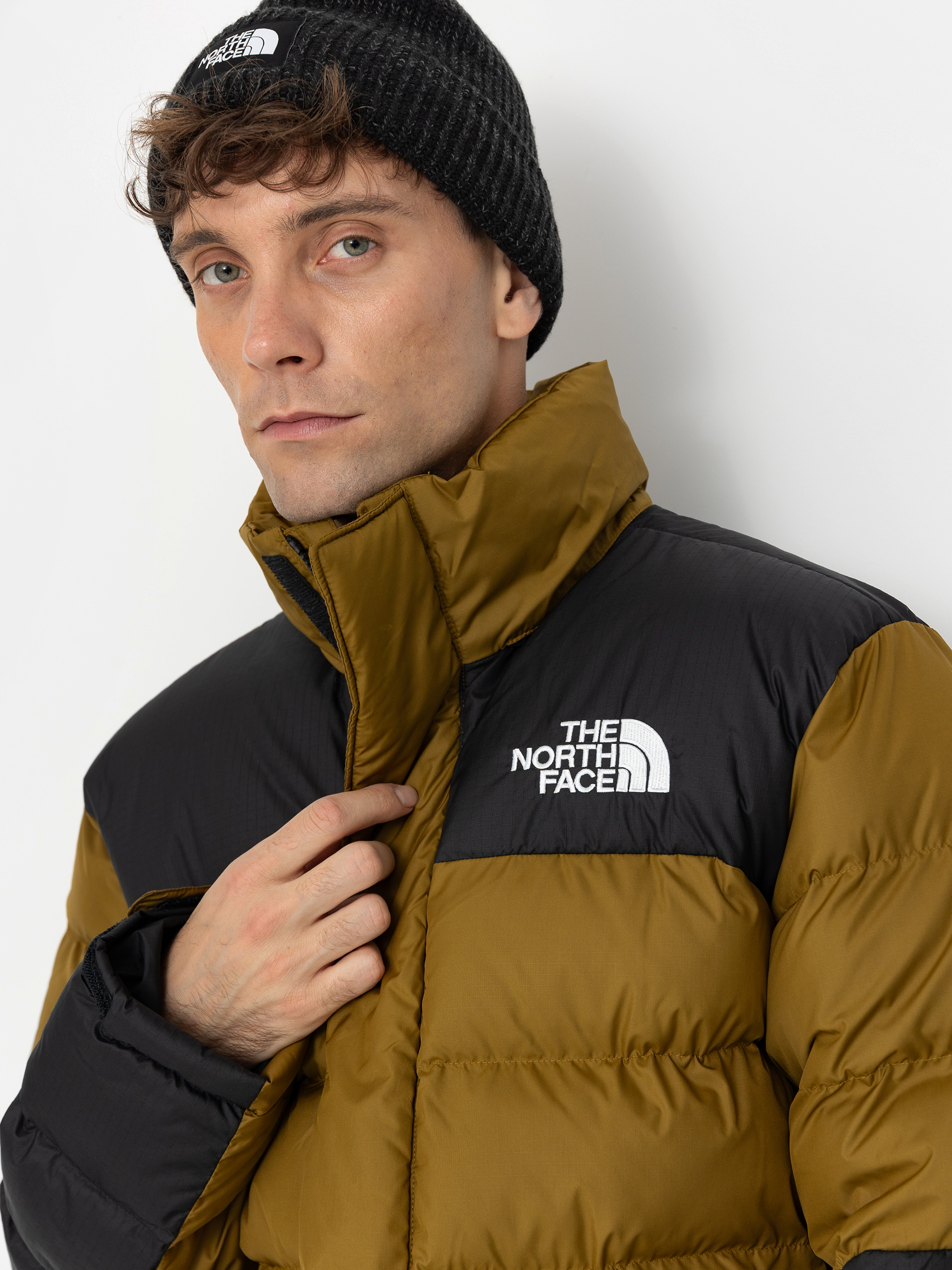 Kurtka The North Face Limbara Insulated (moss green)