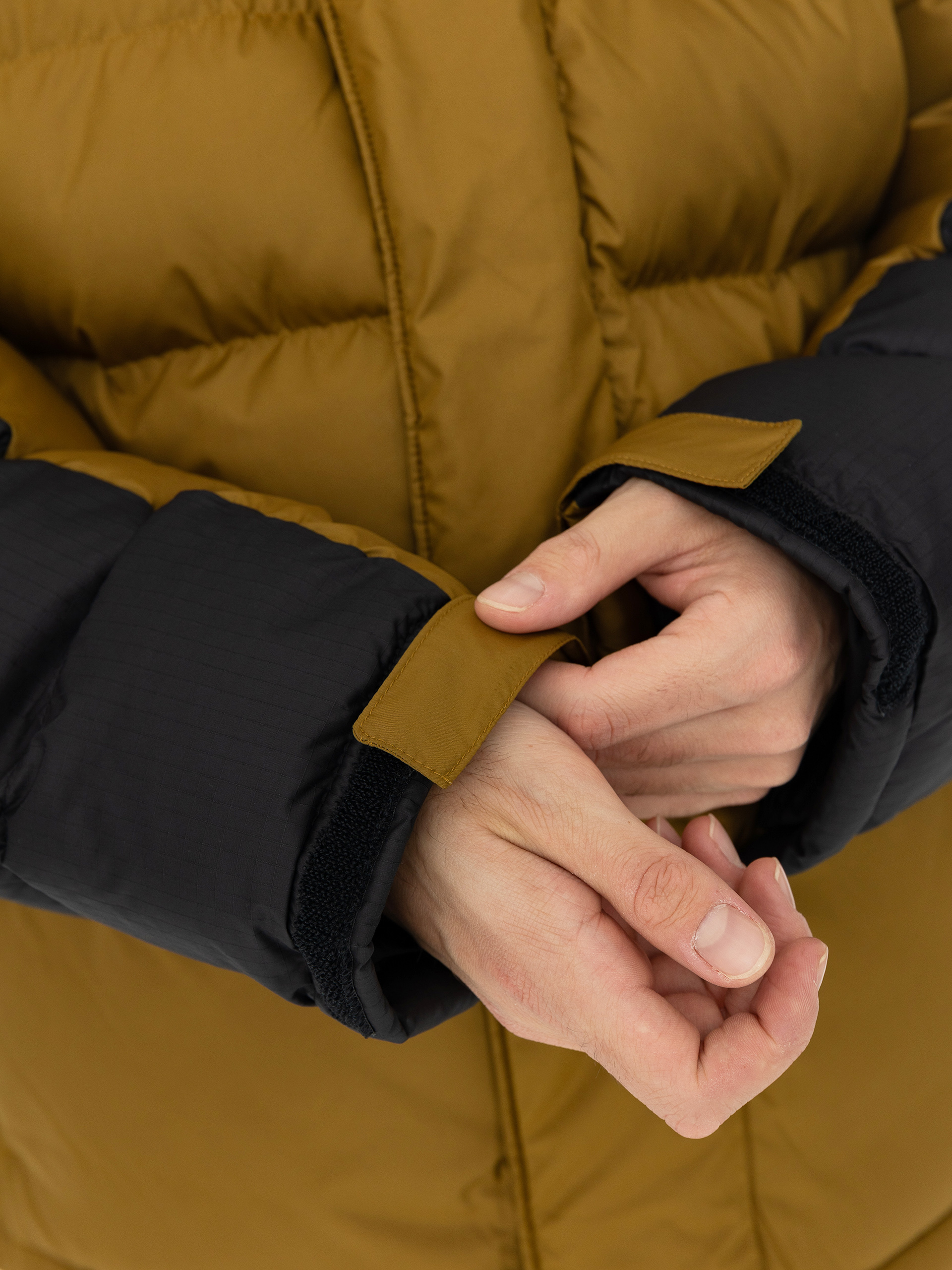 Kurtka The North Face Limbara Insulated (moss green)