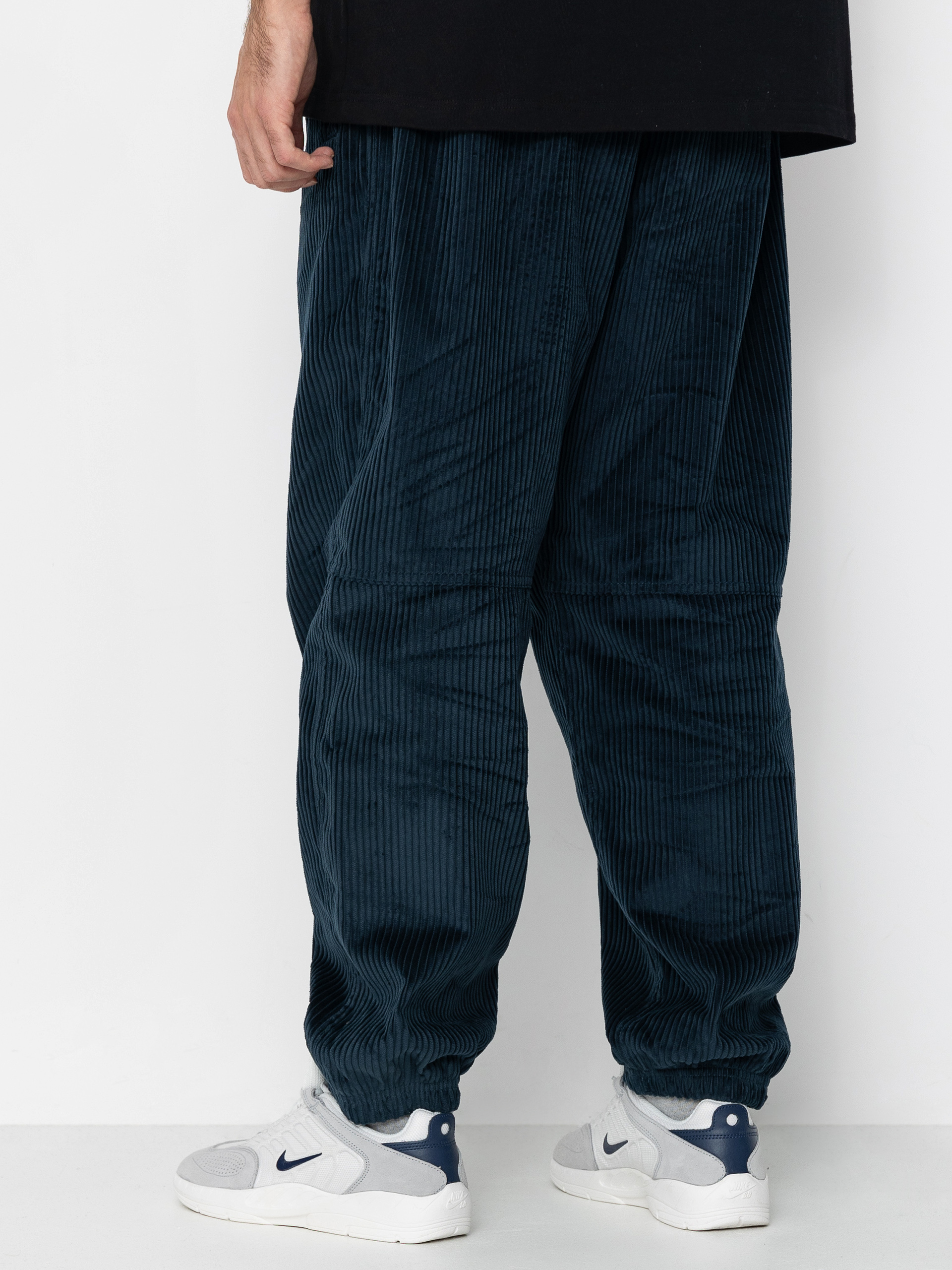 Spodnie Nike SB Elastic Cord (armory navy/team red)