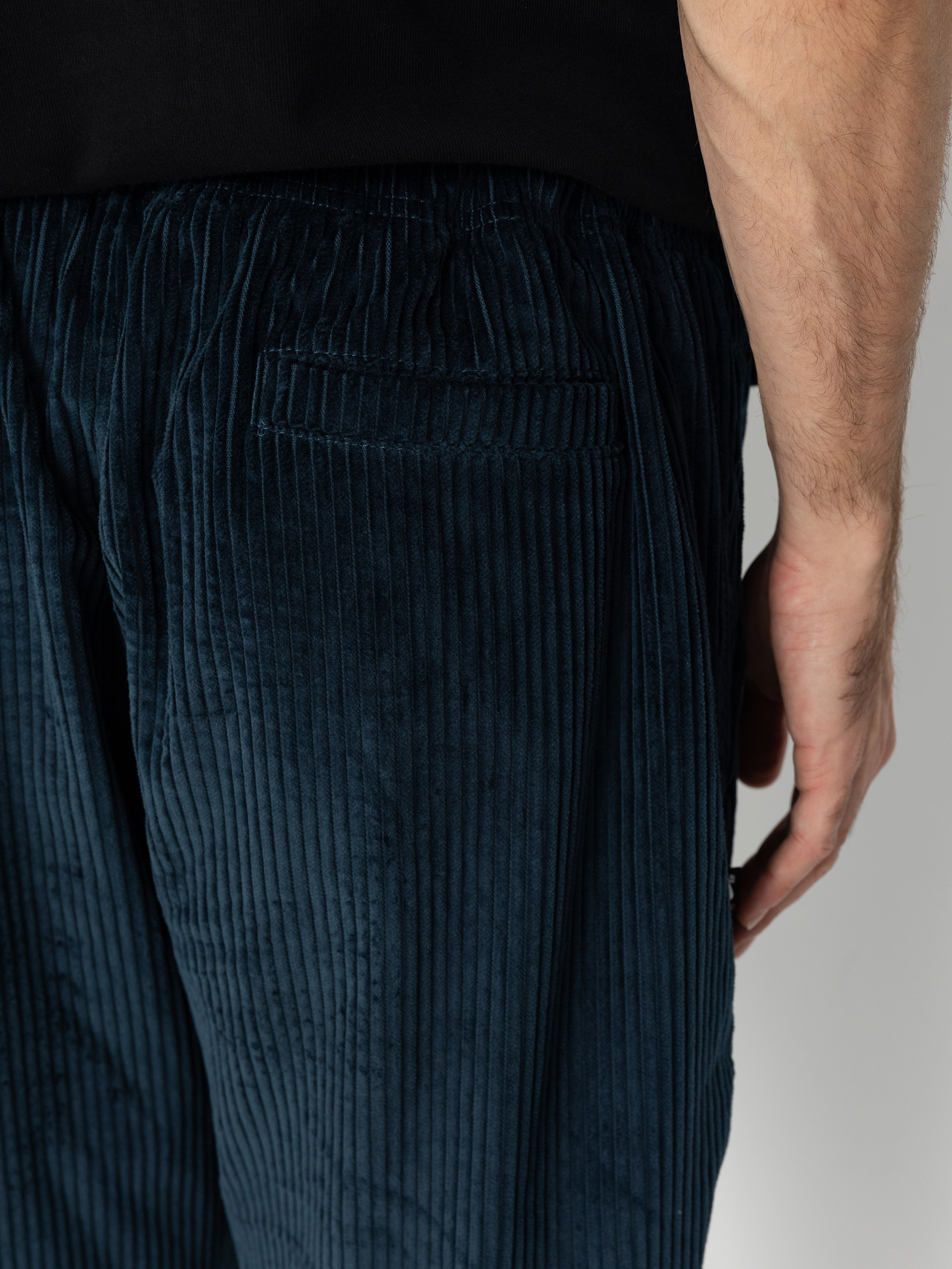 Spodnie Nike SB Elastic Cord (armory navy/team red)