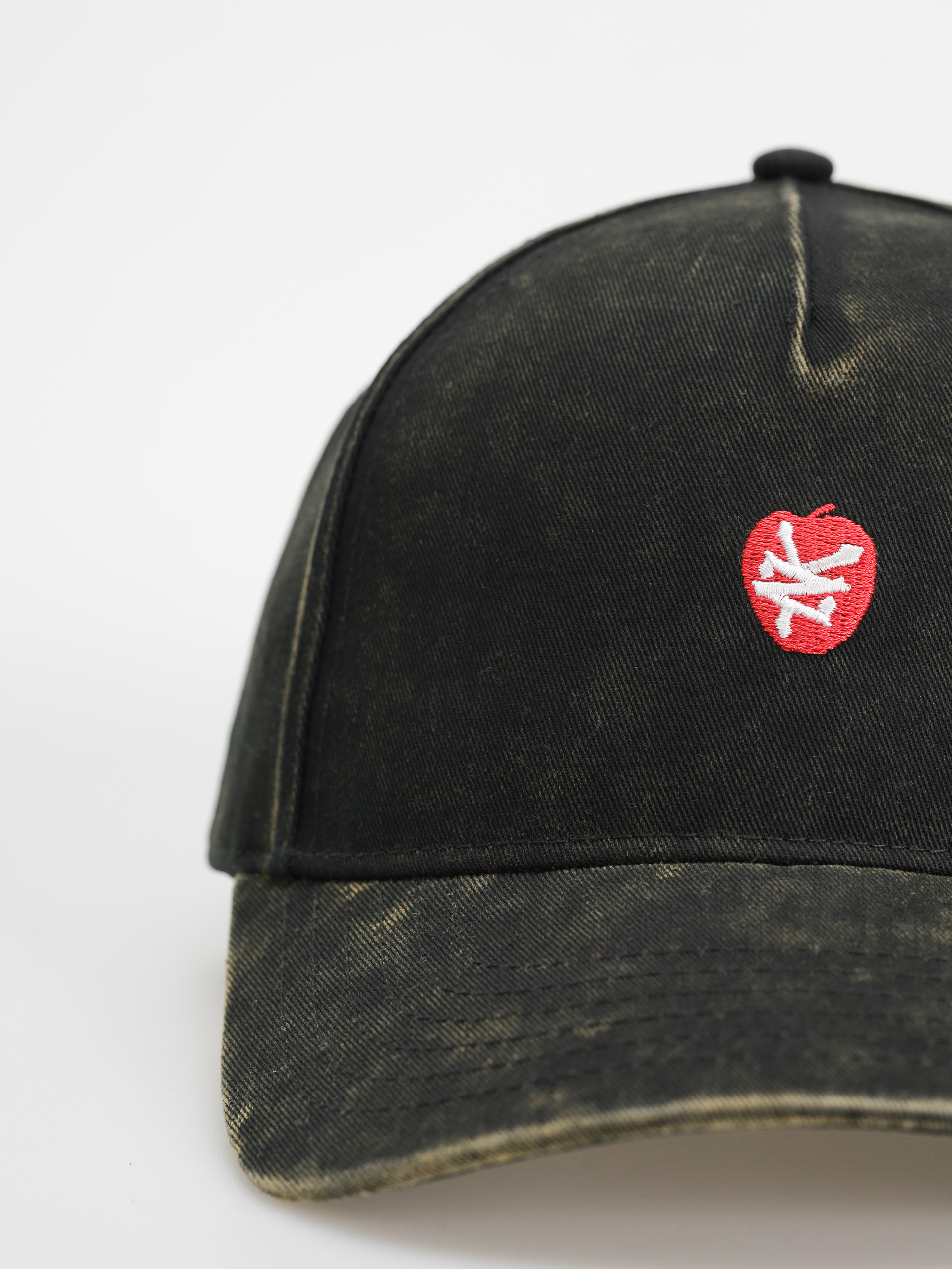 Czapka z daszkiem Zoo York Apple (black)