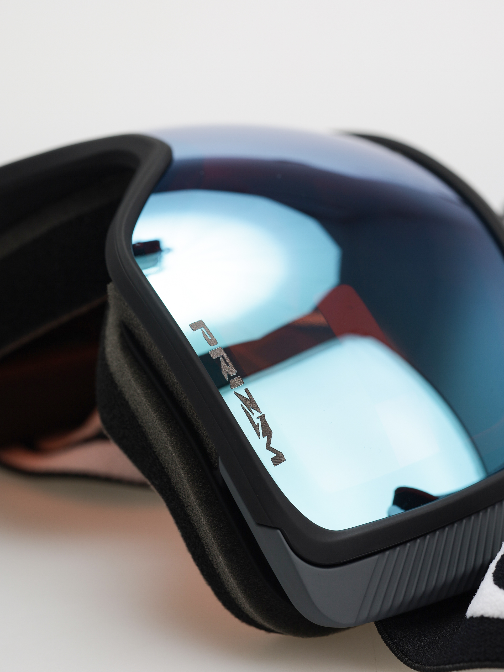 Gogle Oakley Flight Tracker M (matte black/prizm snow sapphire irid)