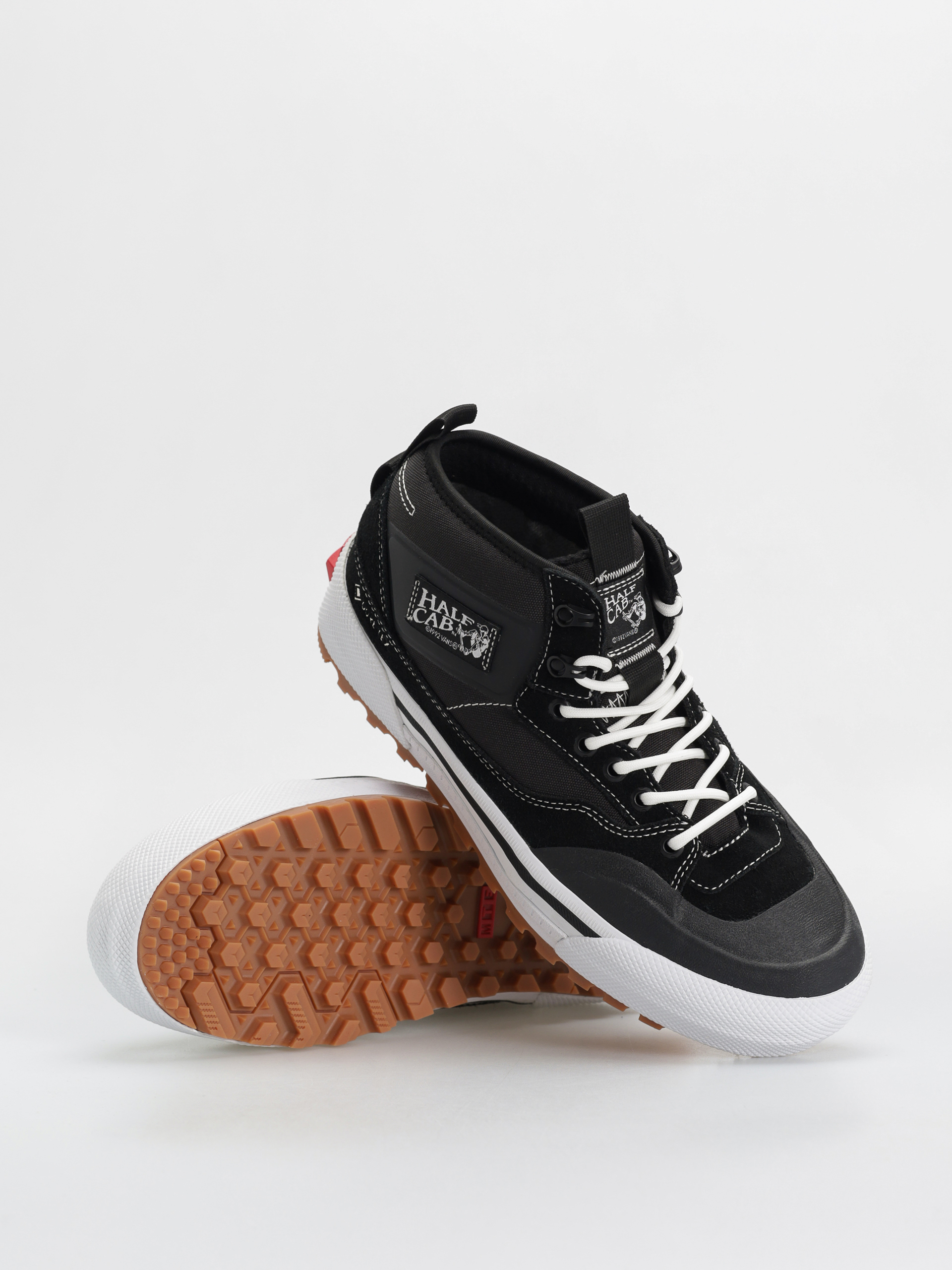 Buty Vans Half Cab Gore Tex MTE (black/white)