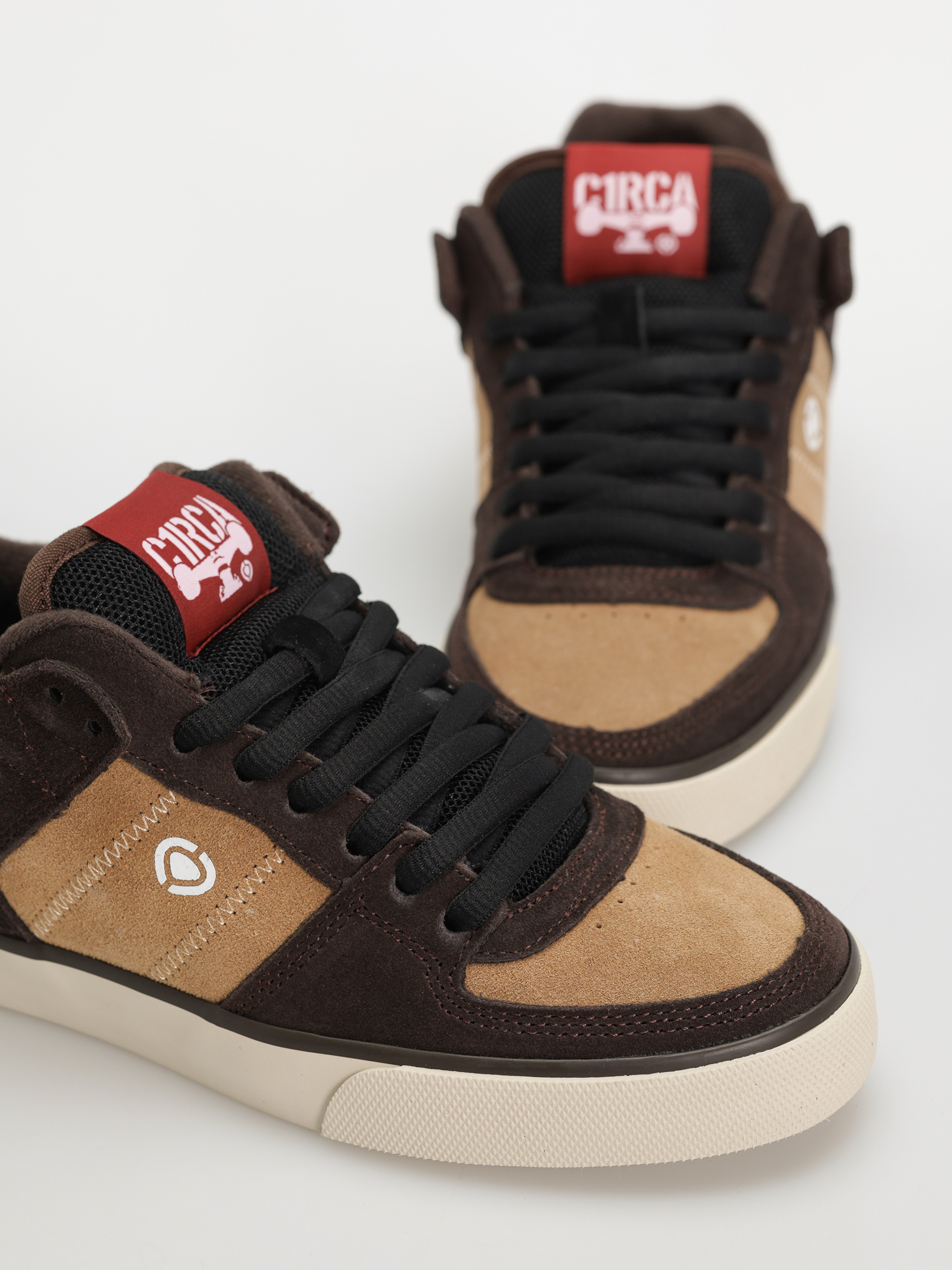 Buty Circa Tre (tannin/black/red)