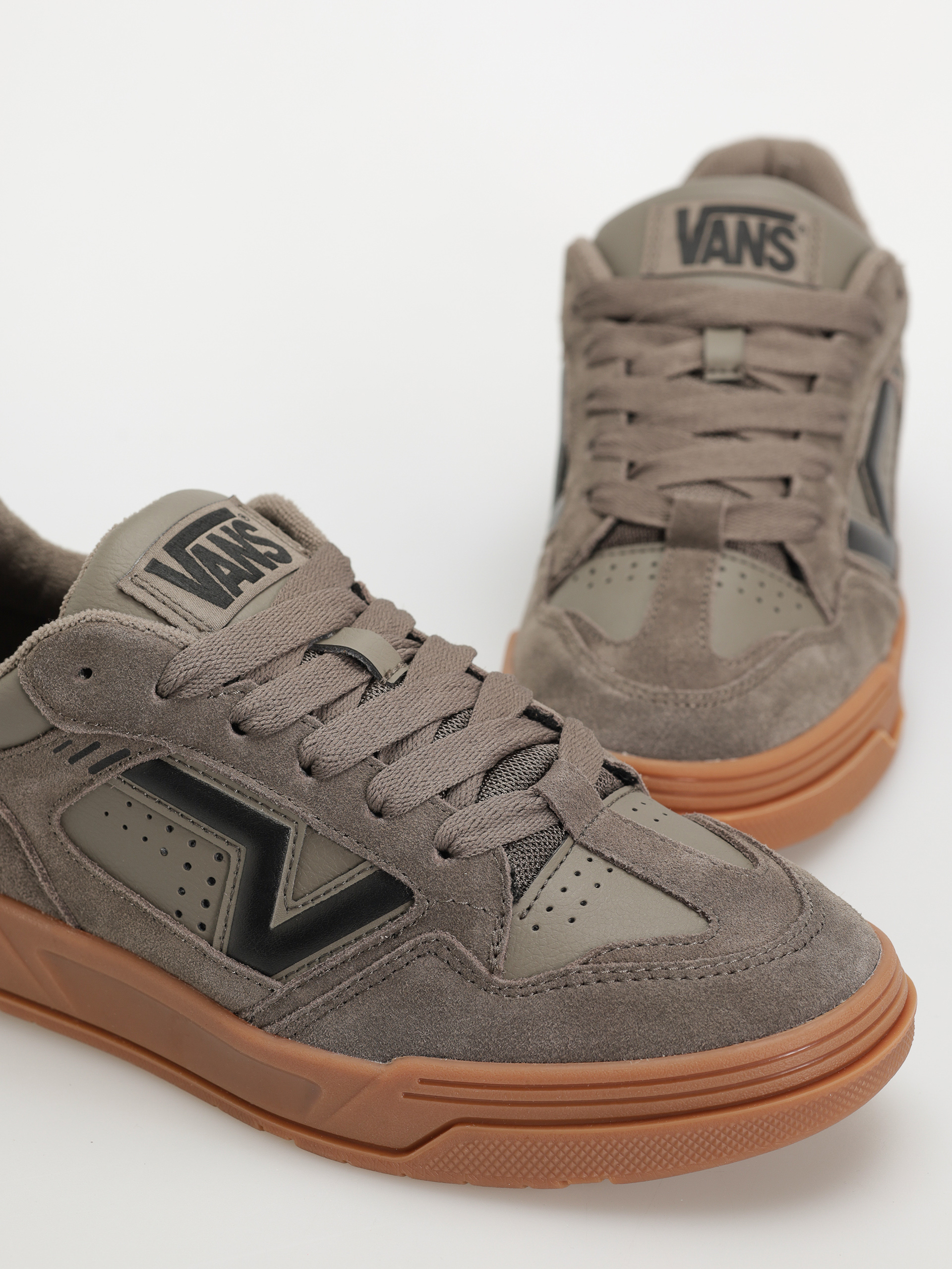 Buty Vans Upland (suede bungee cord)