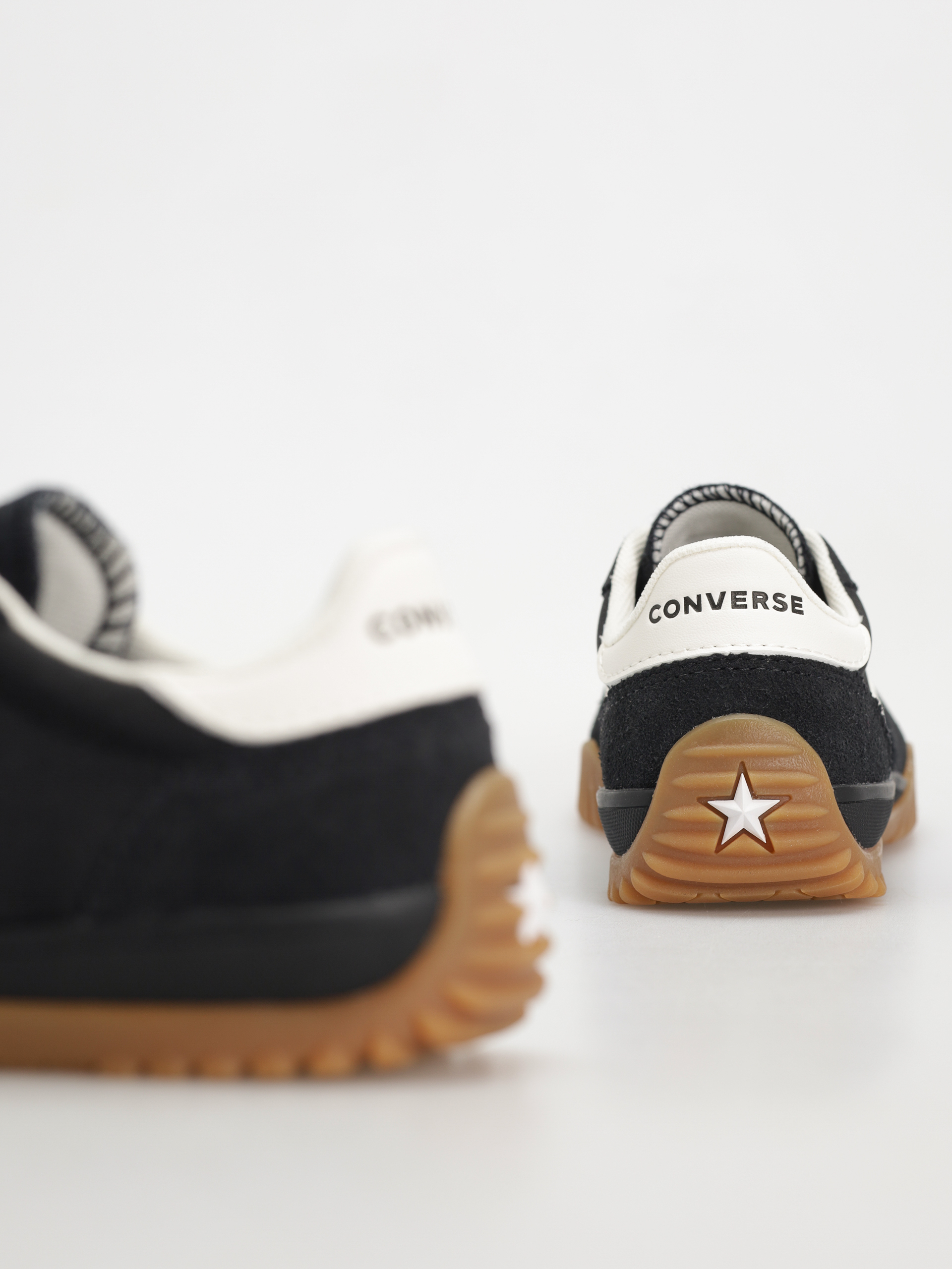Buty Converse Run Star Trainer (black/egret/honey)