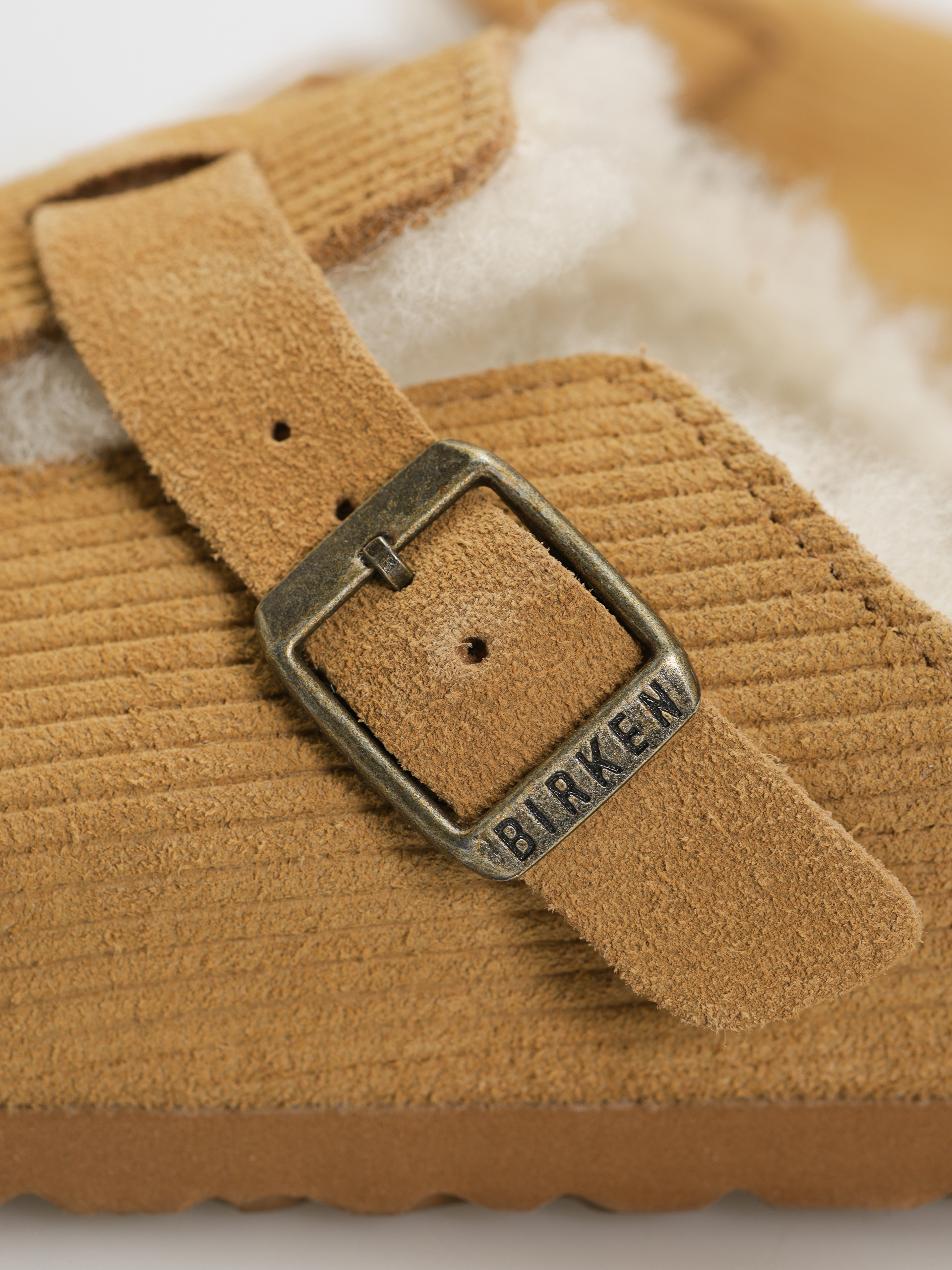 Klapki Birkenstock Boston VL Fell Suede Leather Fur Narrow Wmn (corduroy cork brown)