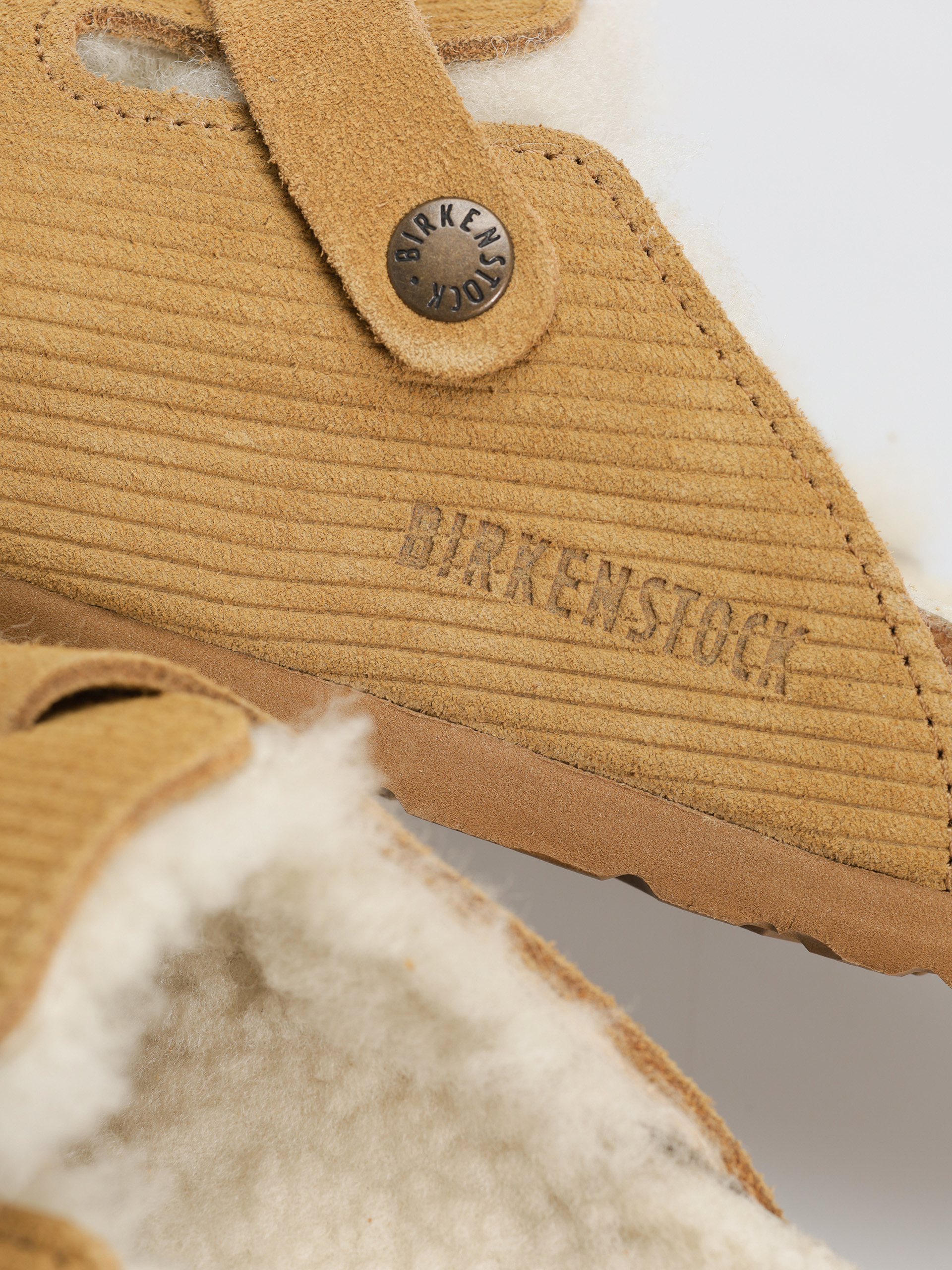 Klapki Birkenstock Boston VL Fell Suede Leather Fur Narrow Wmn (corduroy cork brown)
