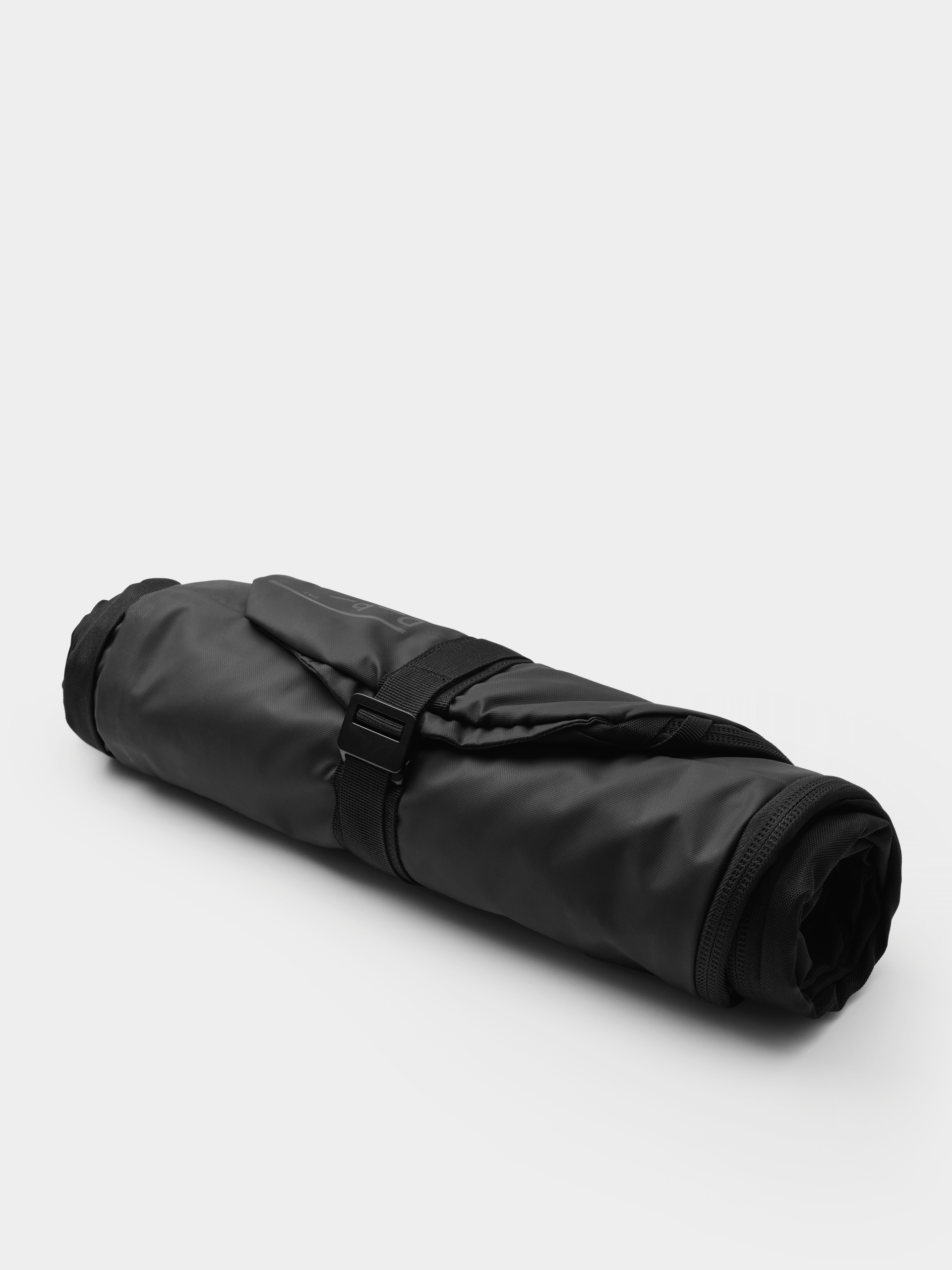 Pokrowiec Db Snow Essential Snowboard Bag (black out)