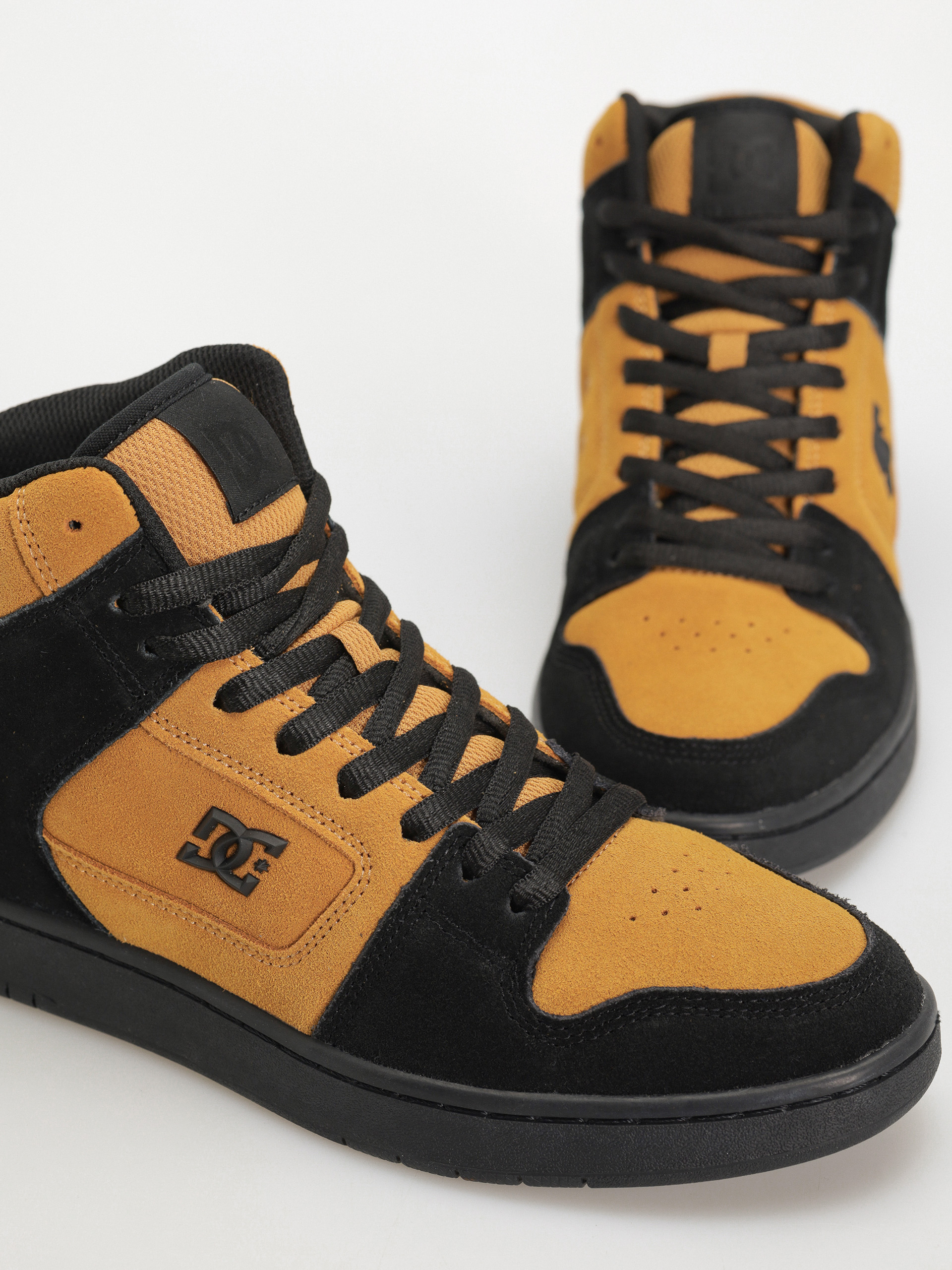 Buty DC Manteca 4 Hi S (black/black/brown)