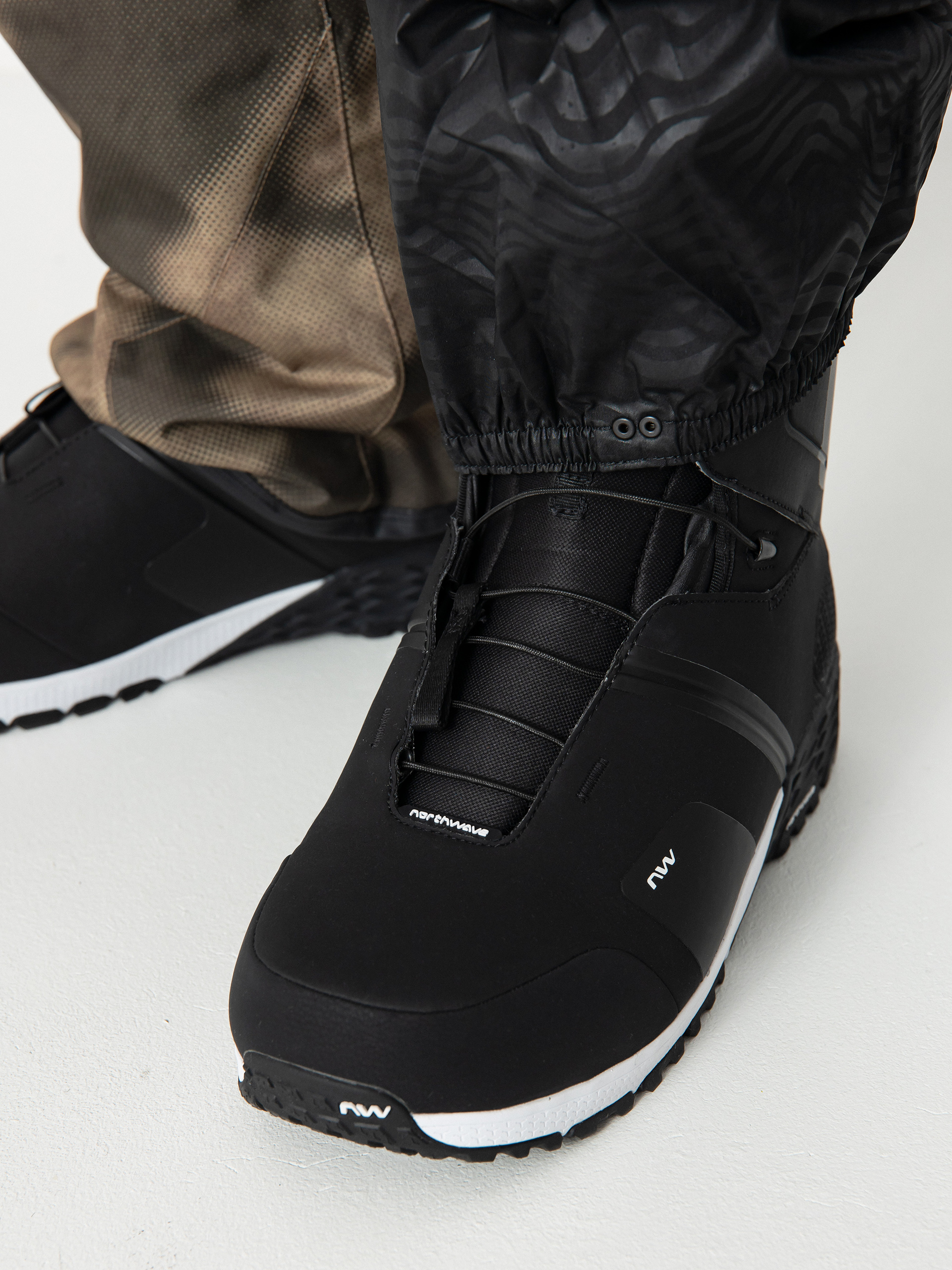 Męskie Spodnie snowboardowe Volcom Roan Bib Overall (camouflage)