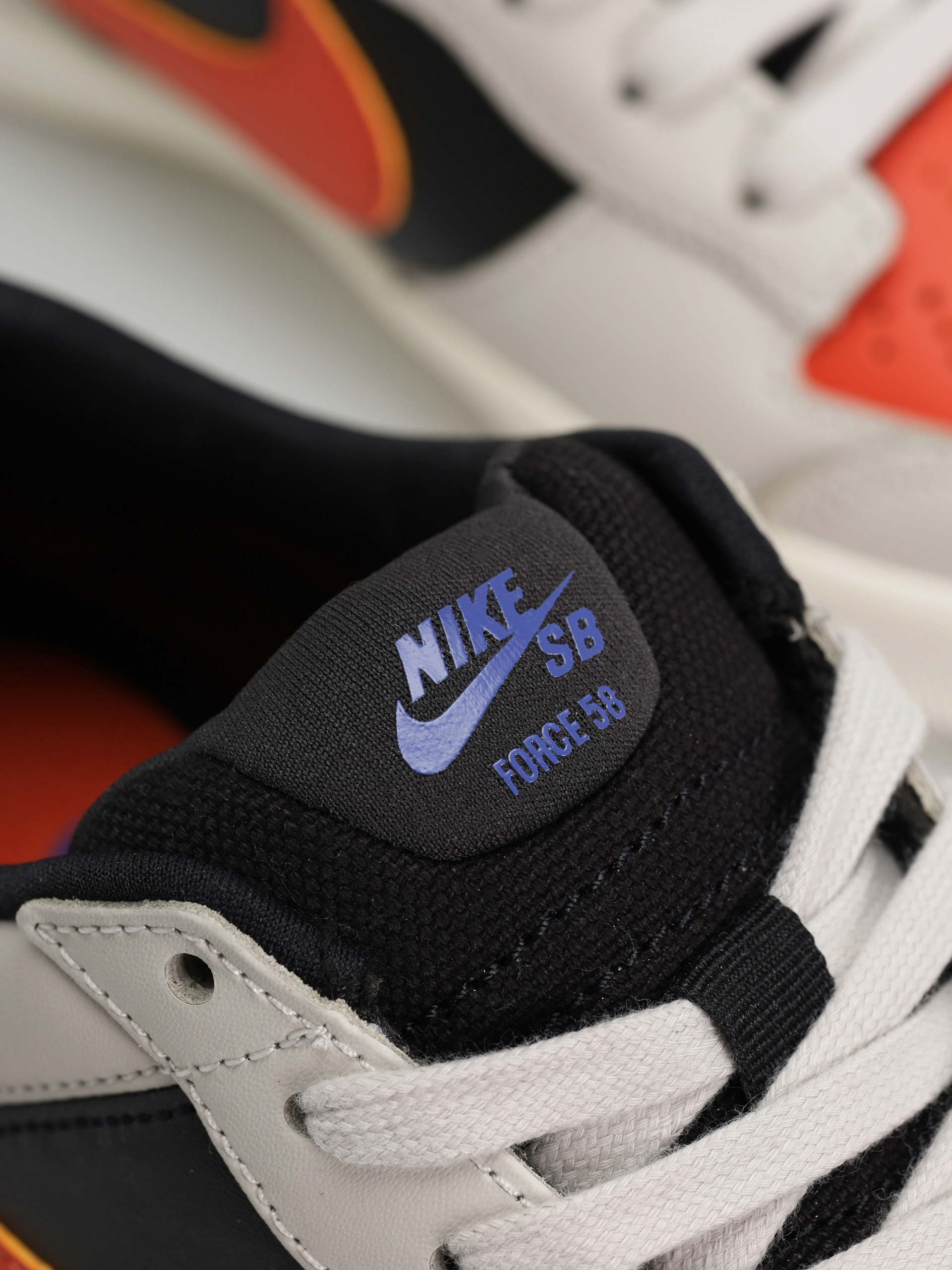 Buty Nike SB Force 58 Premium (light bone/cosmic clay black)