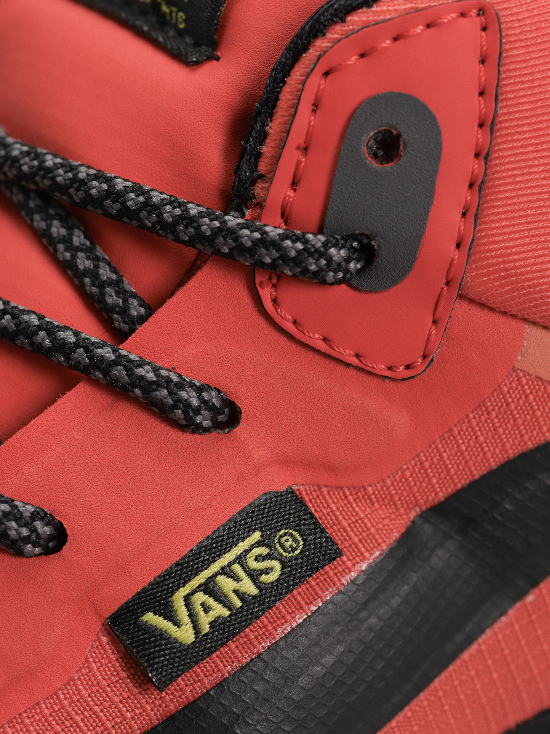 Buty Vans Crosspath Mid MTE (orange/black)