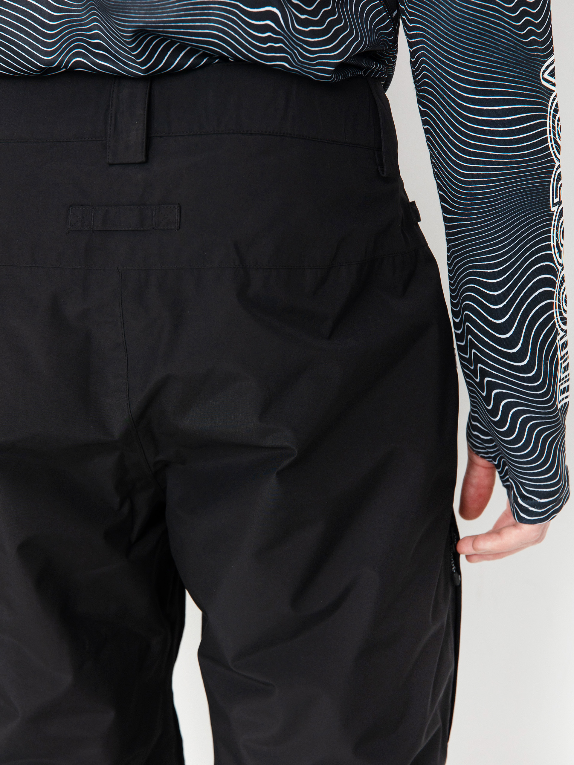 Męskie Spodnie snowboardowe 686 Gore Tex Core Insulated (black)