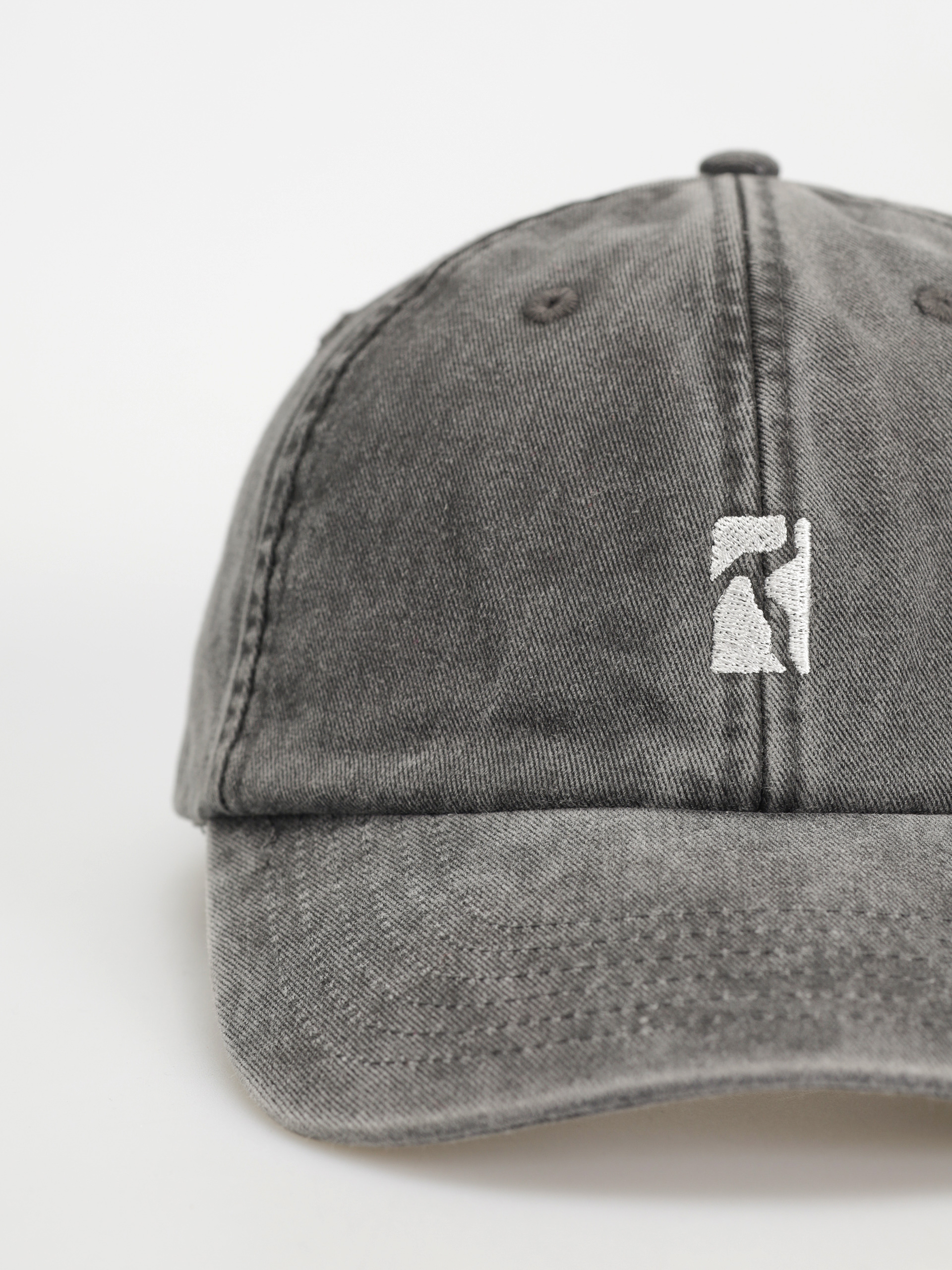 Czapka z daszkiem Poetic Collective Classic (black denim)