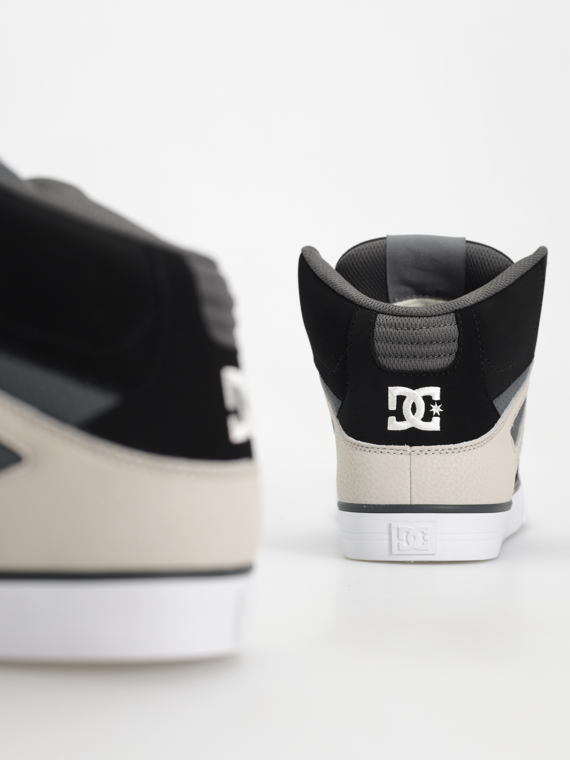 Buty DC Pure Ht Wc (black/grey/brown)