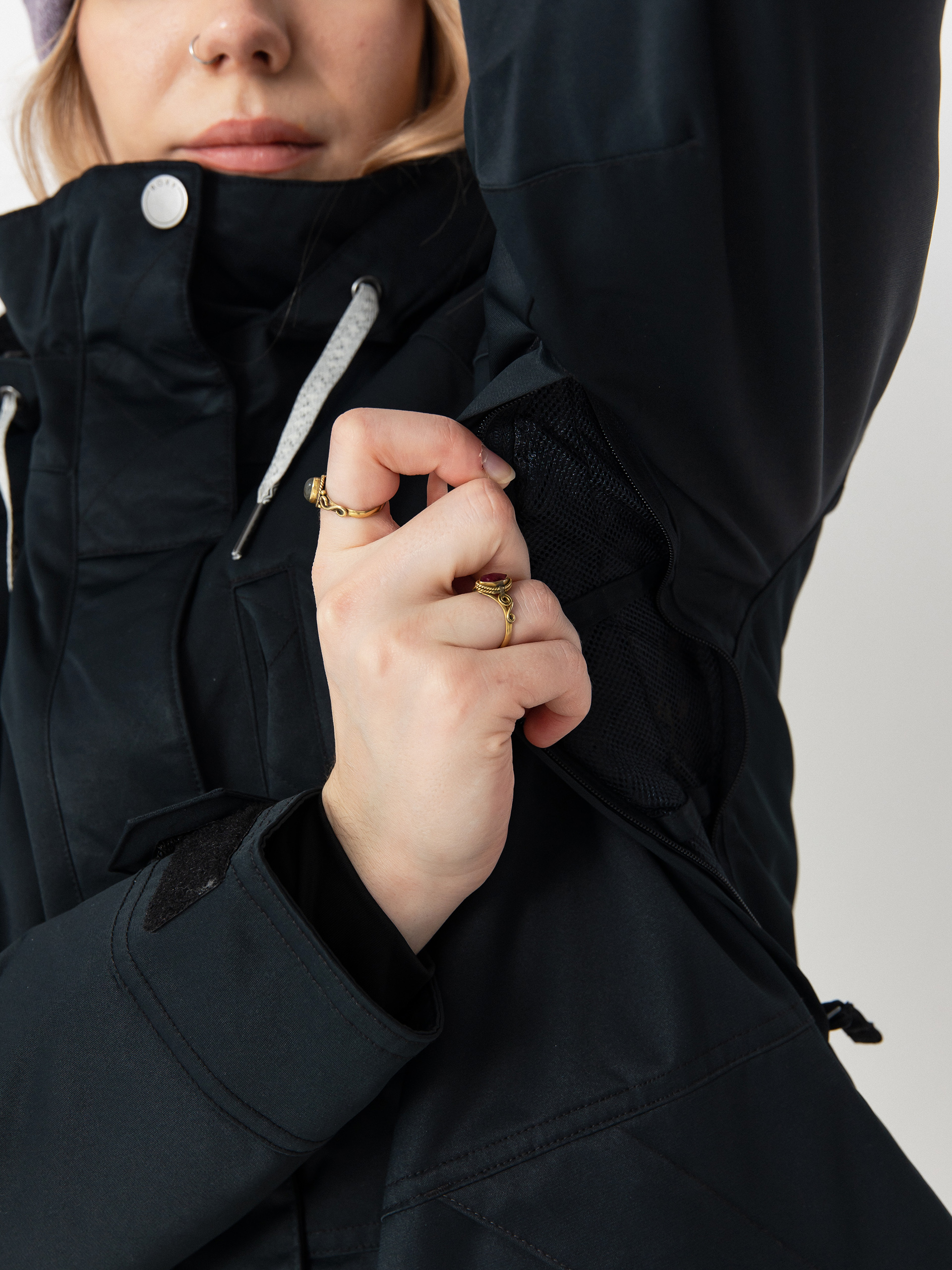 Damska Kurtka snowboardowa Roxy Billie (true black)