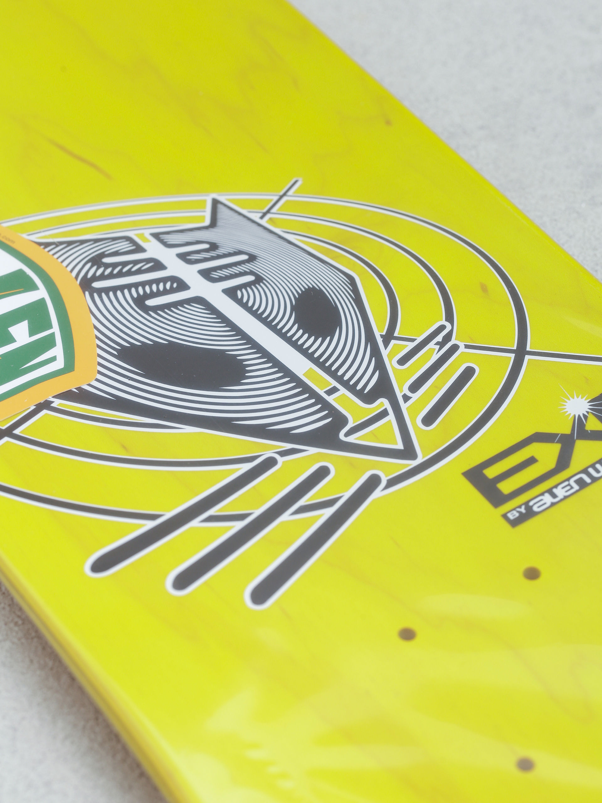 Deck Alienworkshop EXP Sammy Montano (yellow)