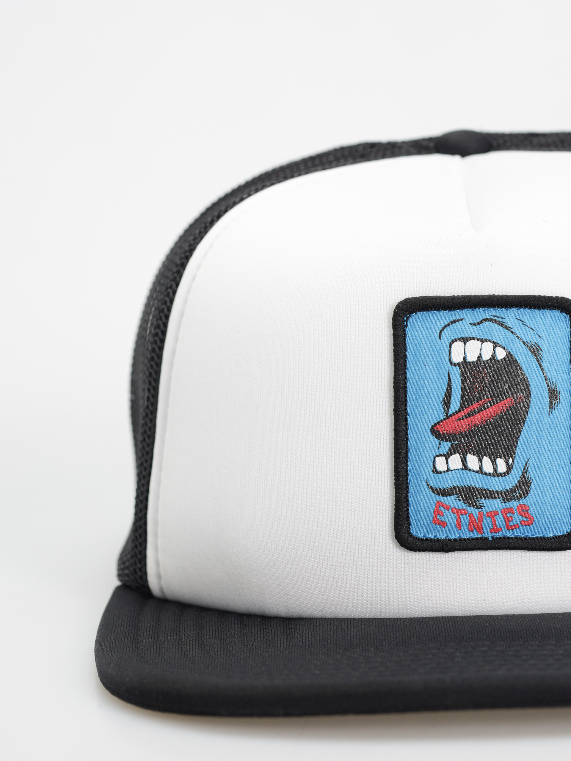 Czapka z daszkiem Etnies Screaming Hand Trucker (black)