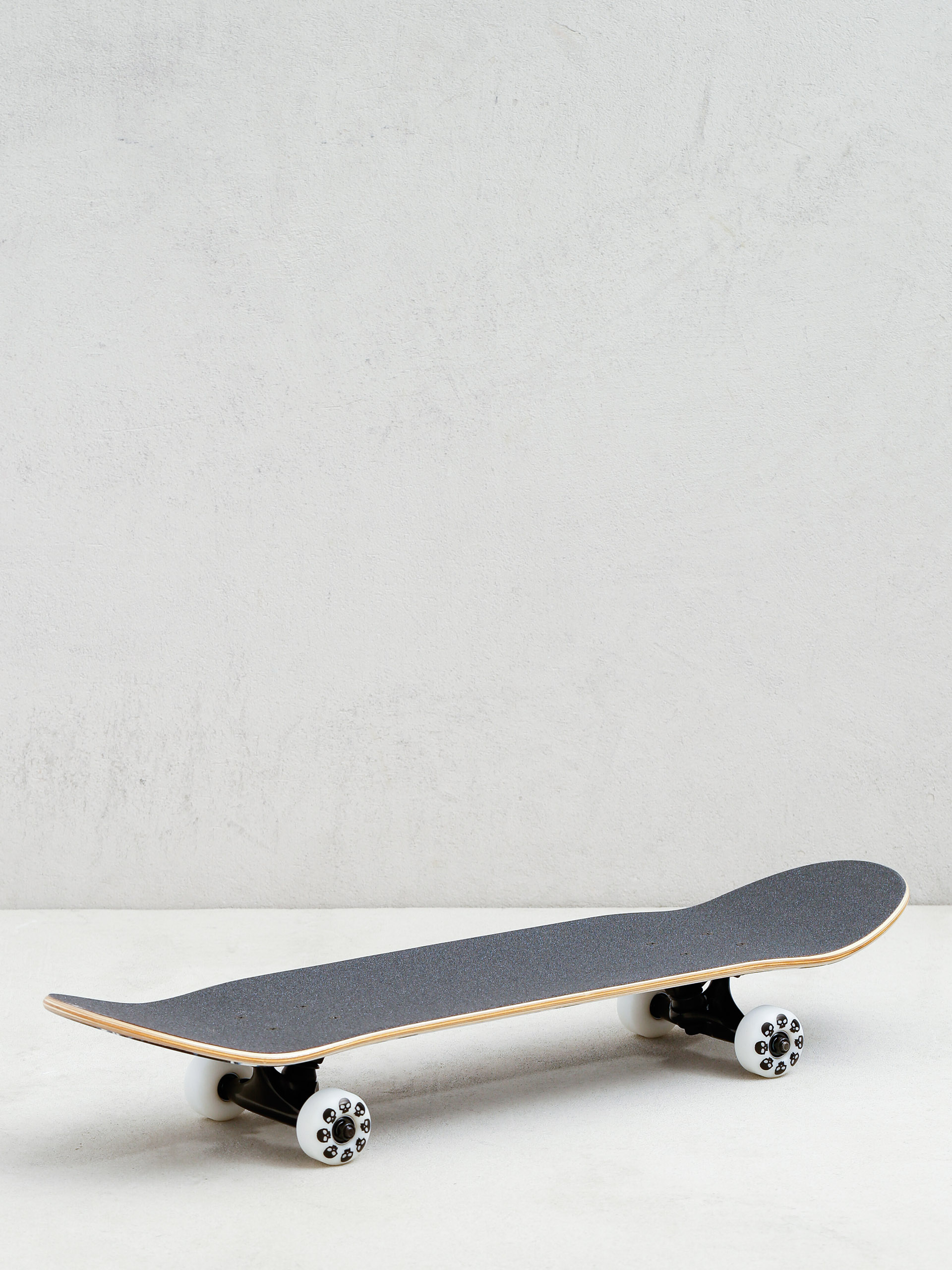 Deskorolka Zero Lightning (black/blue)