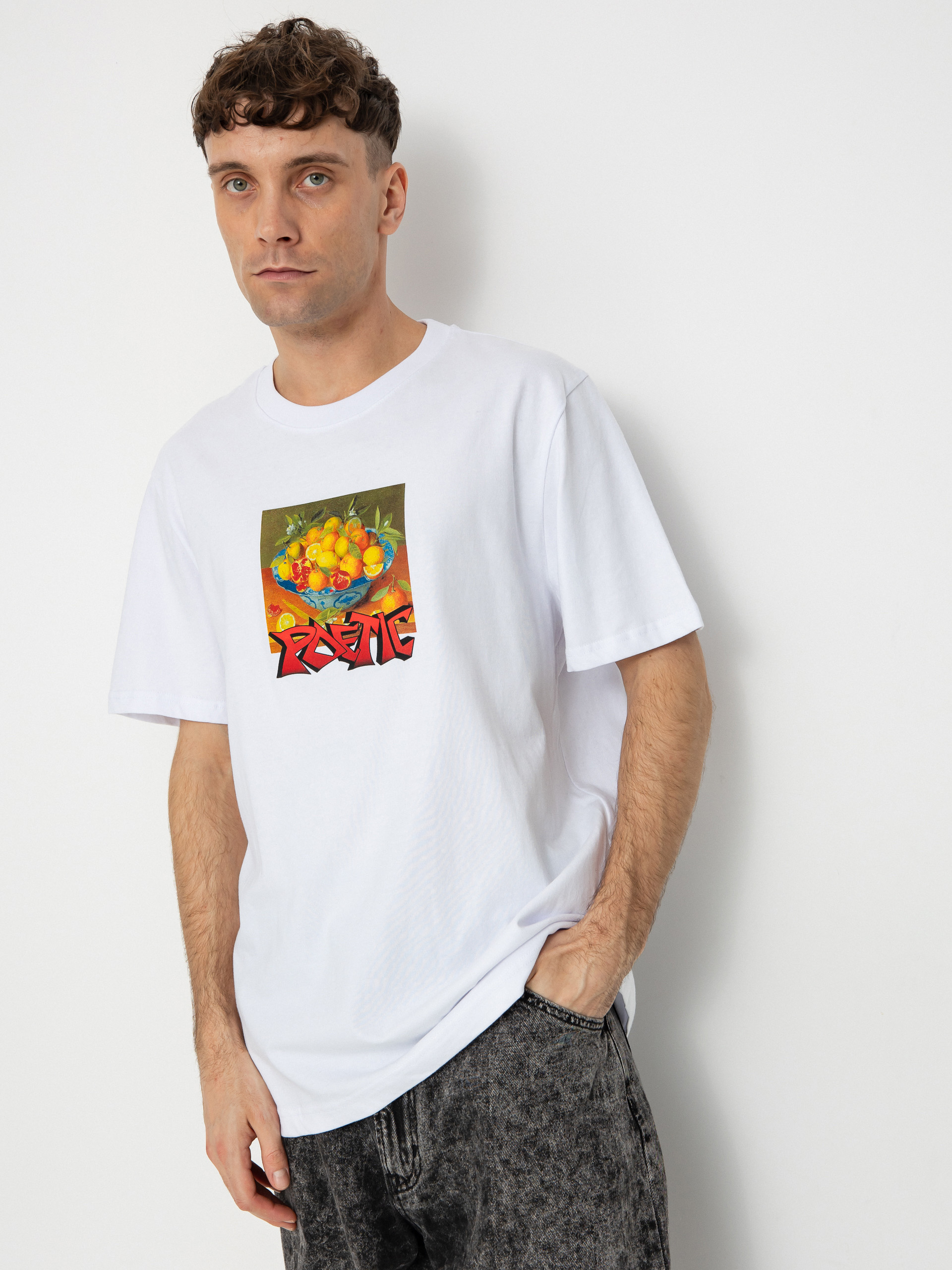 T-shirt Poetic Collective Graff Fruit (white)