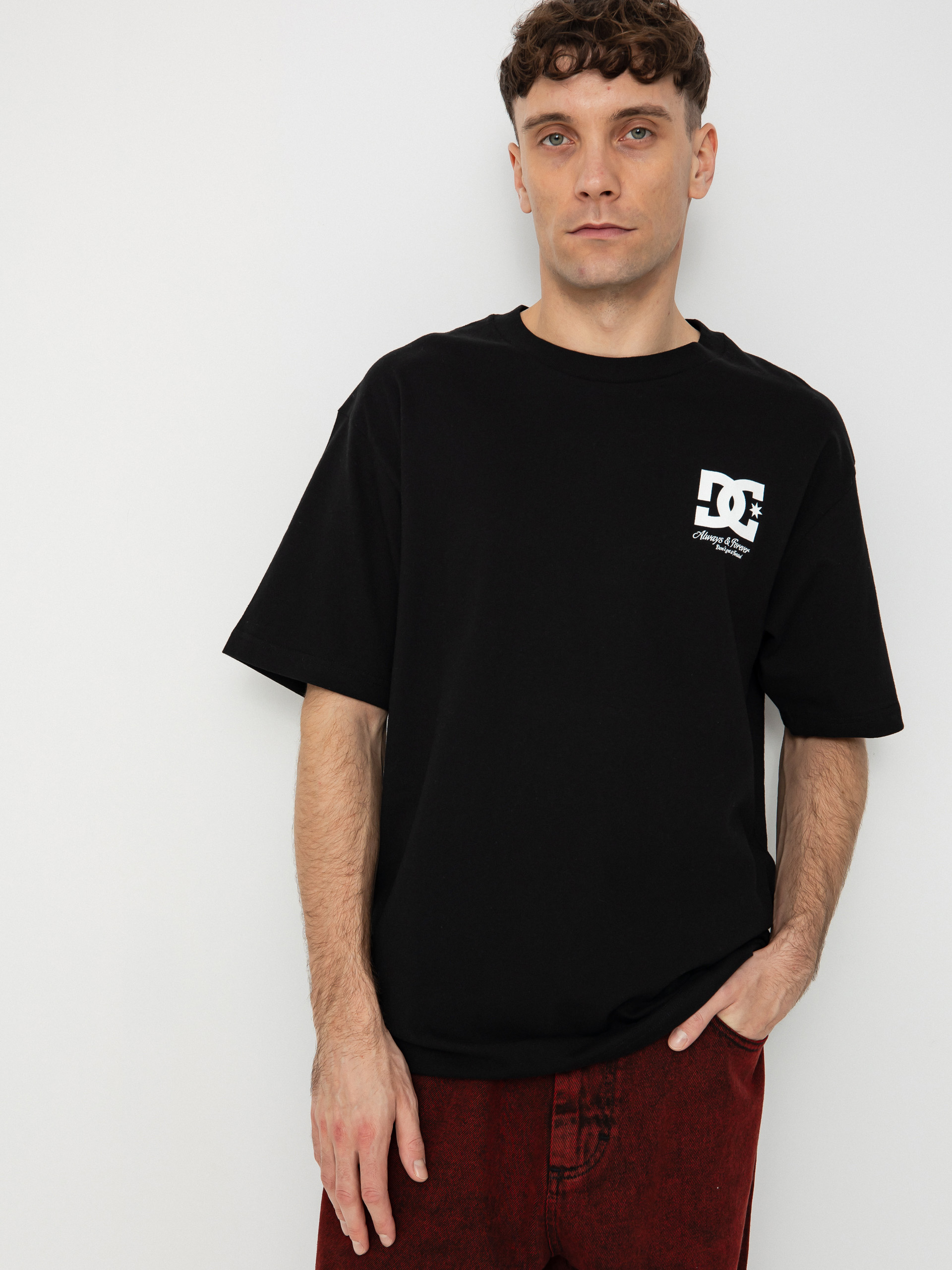 T-shirt DC Twisted (black)